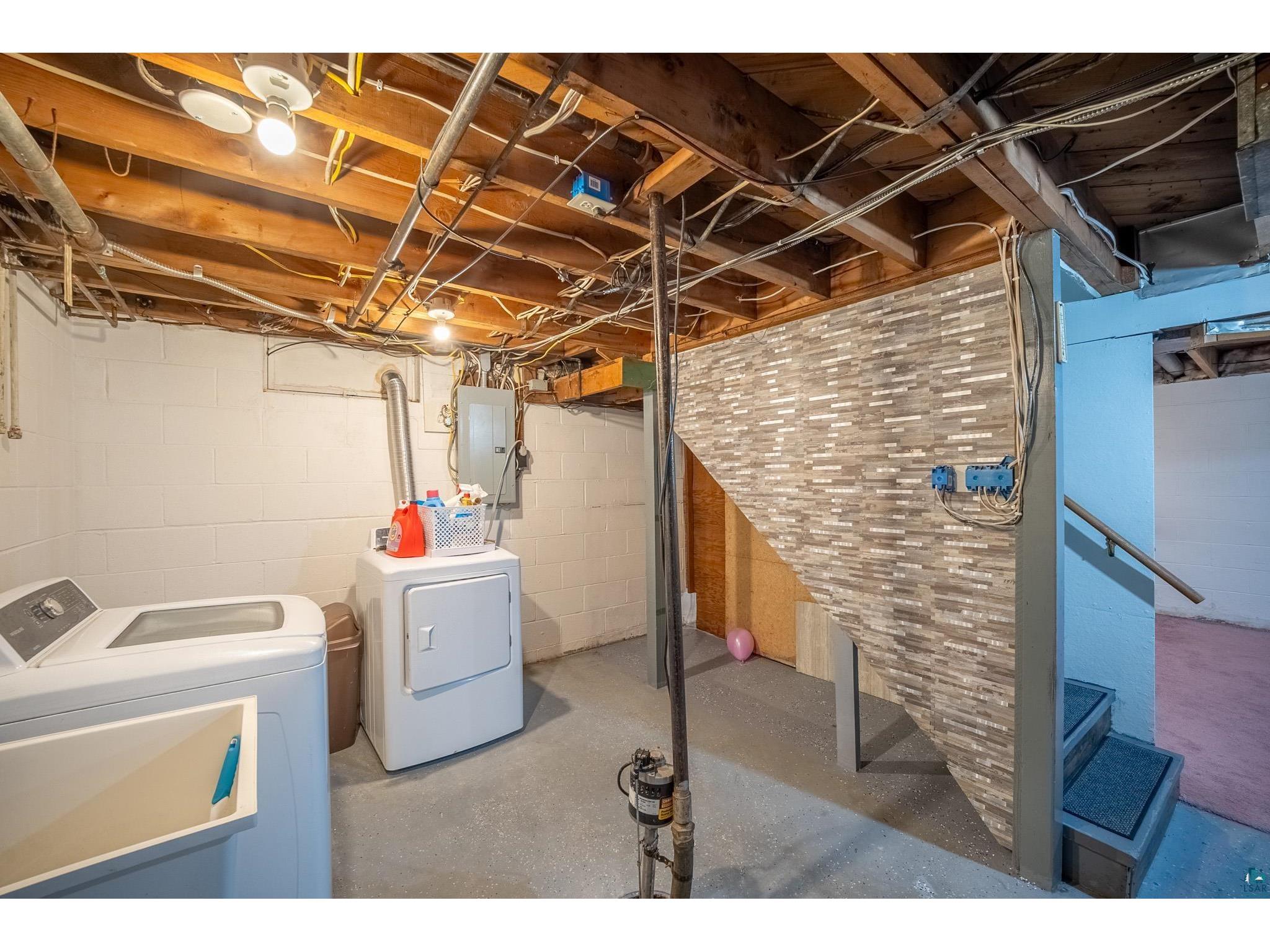 5506 Tower Ave Superior WI 54880 6124469 image20