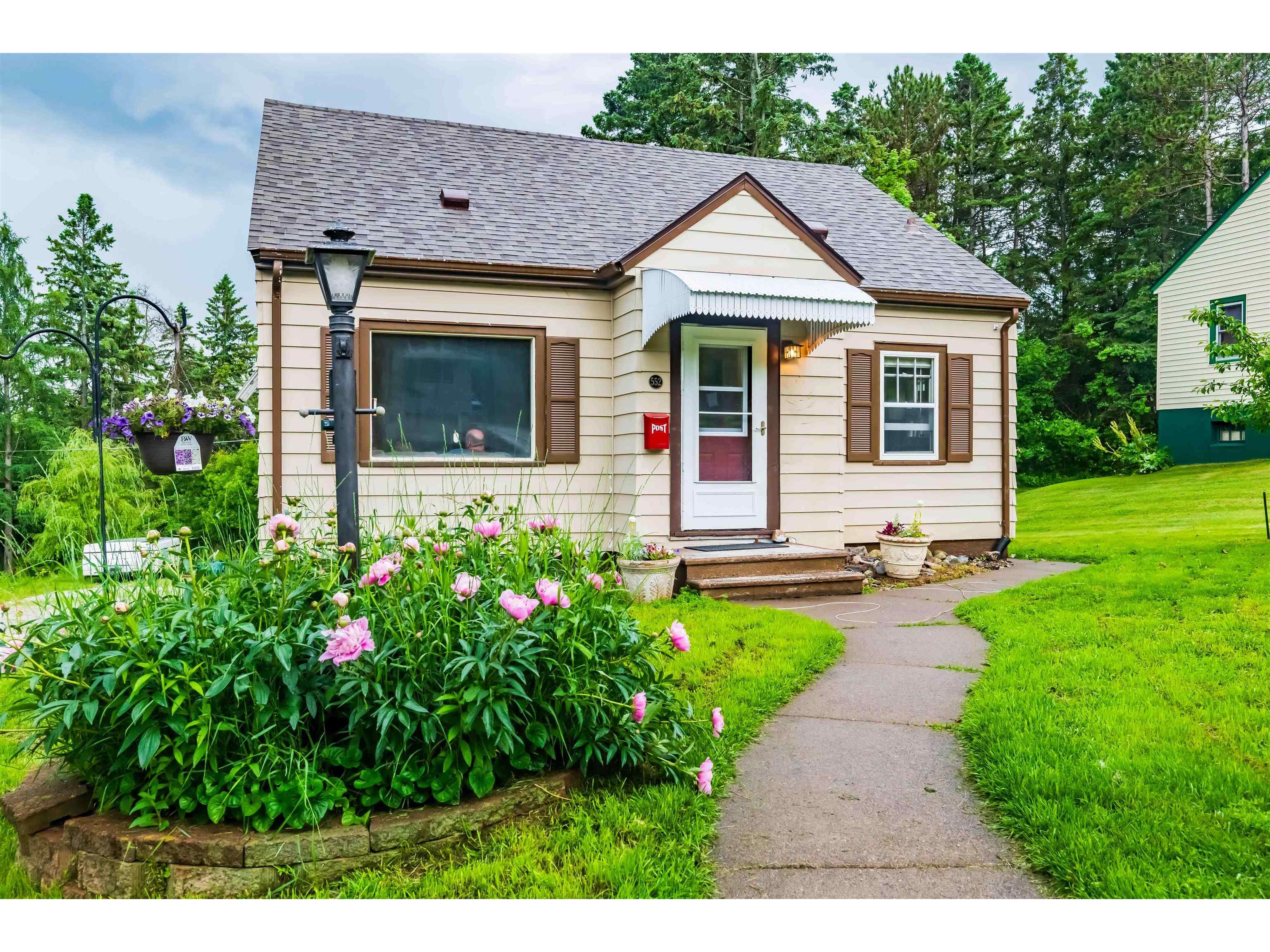 552 Park St Duluth MN 55803 6120460 image1