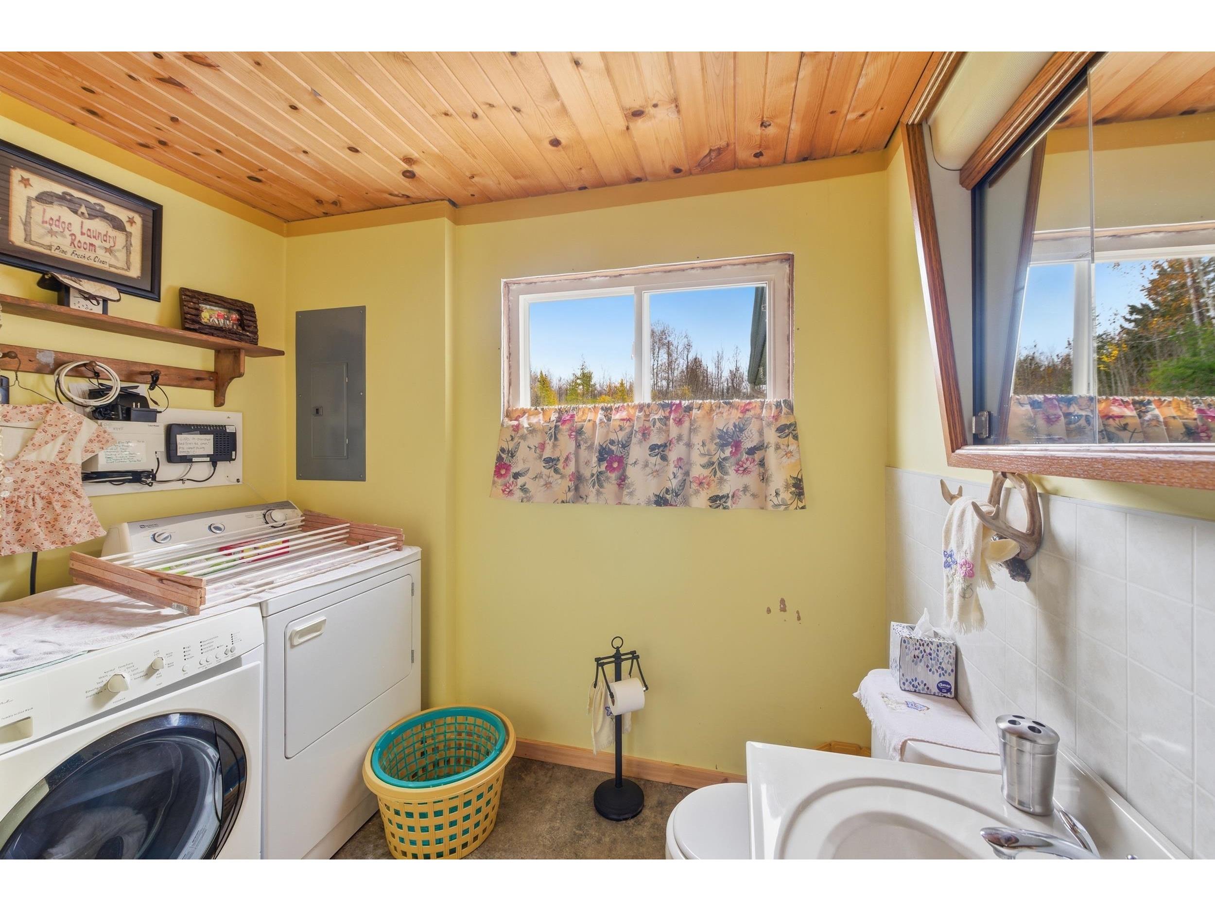 55260 Hwy 63 Grand View WI 54839 6122767 image11