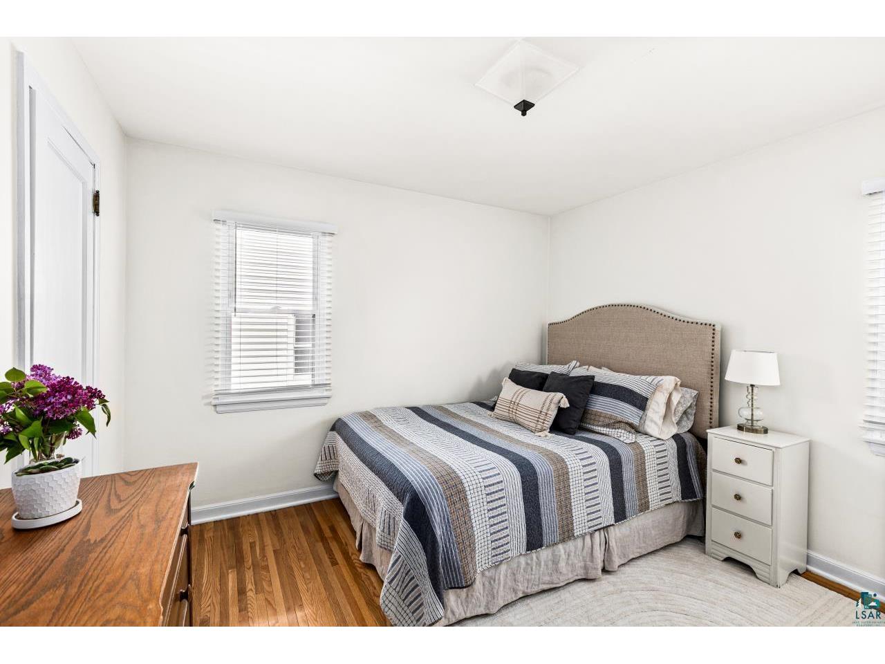 5530 W 8th St Duluth MN 55807 6125814 image19