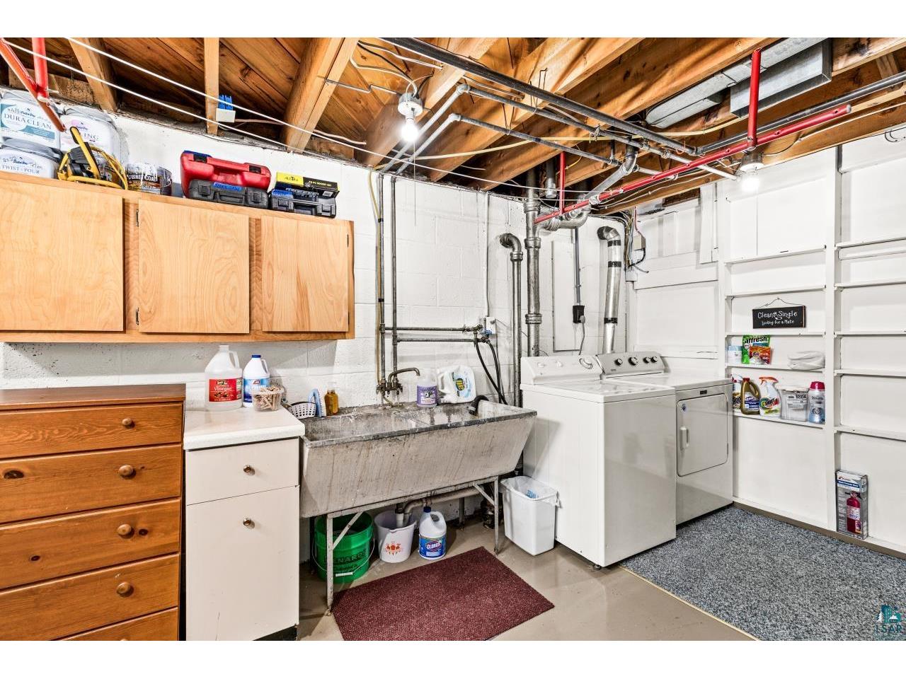 5530 W 8th St Duluth MN 55807 6125814 image36
