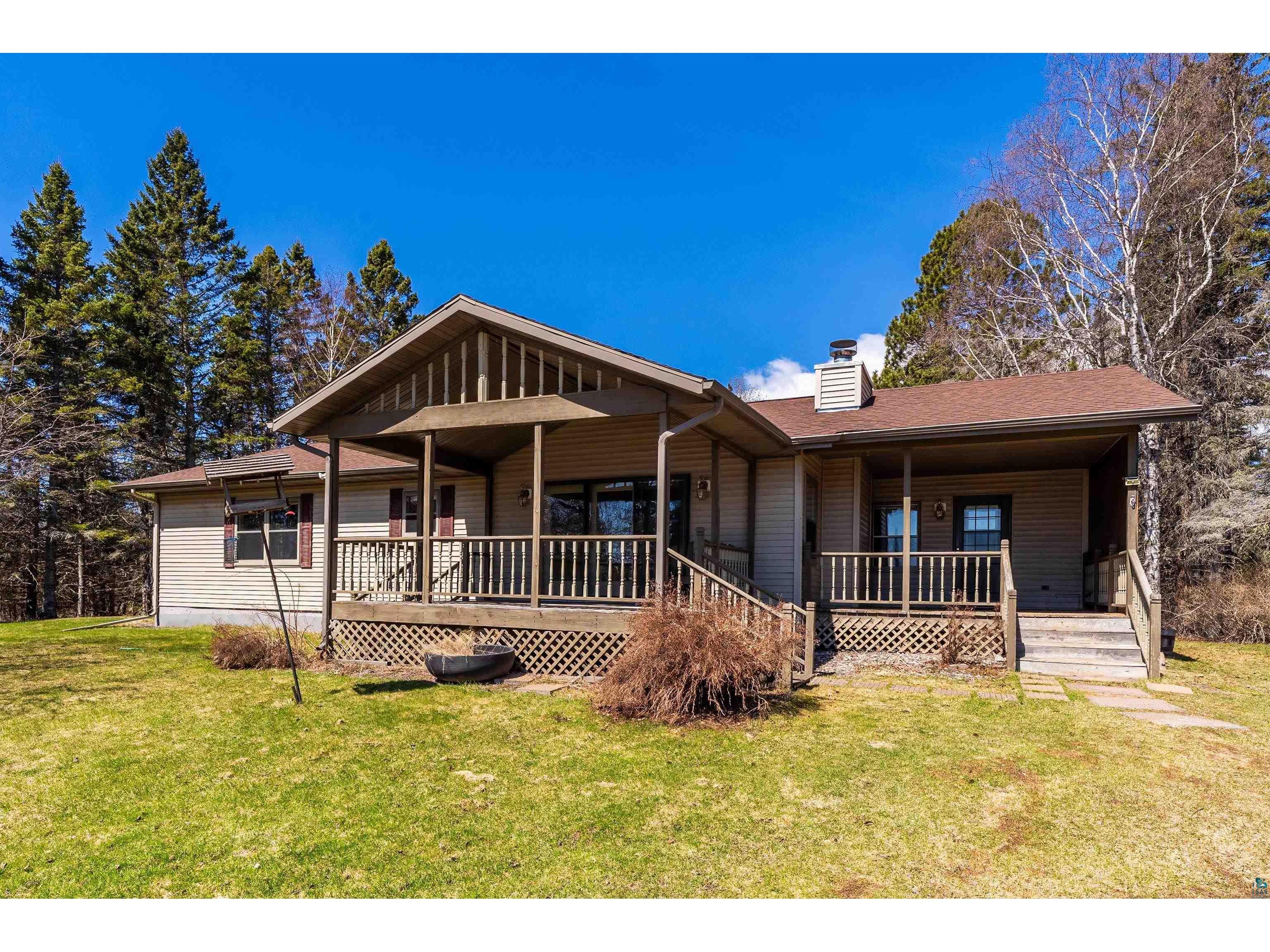 5573 N Shore Dr Duluth MN 55804 6125000 image1