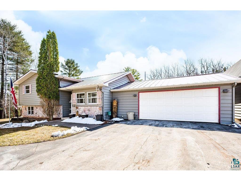 5590 E City Limits Rd South Range WI 54874 6107598 image1