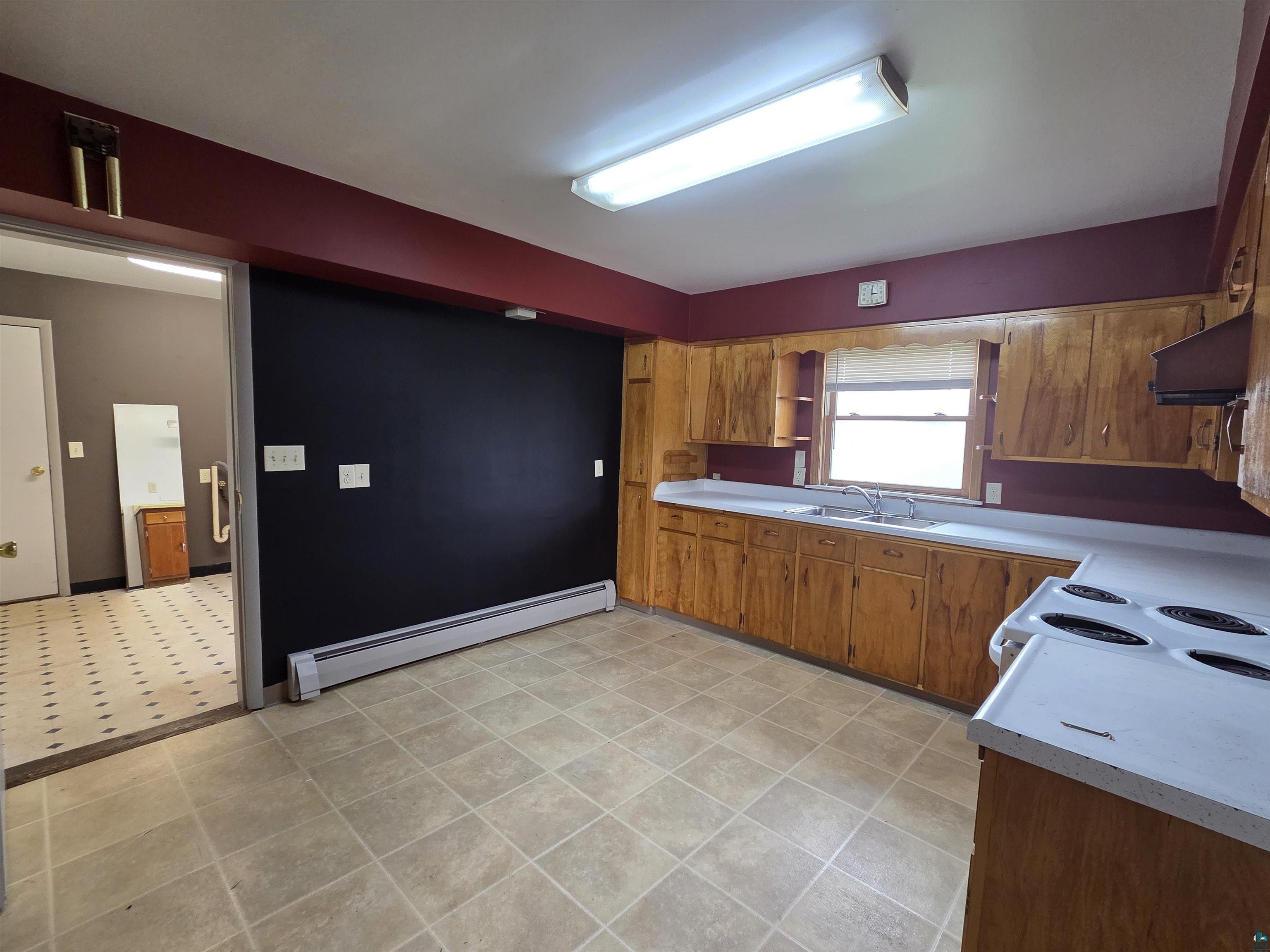 56 E 2nd St Superior MN 54880 6126095 image6