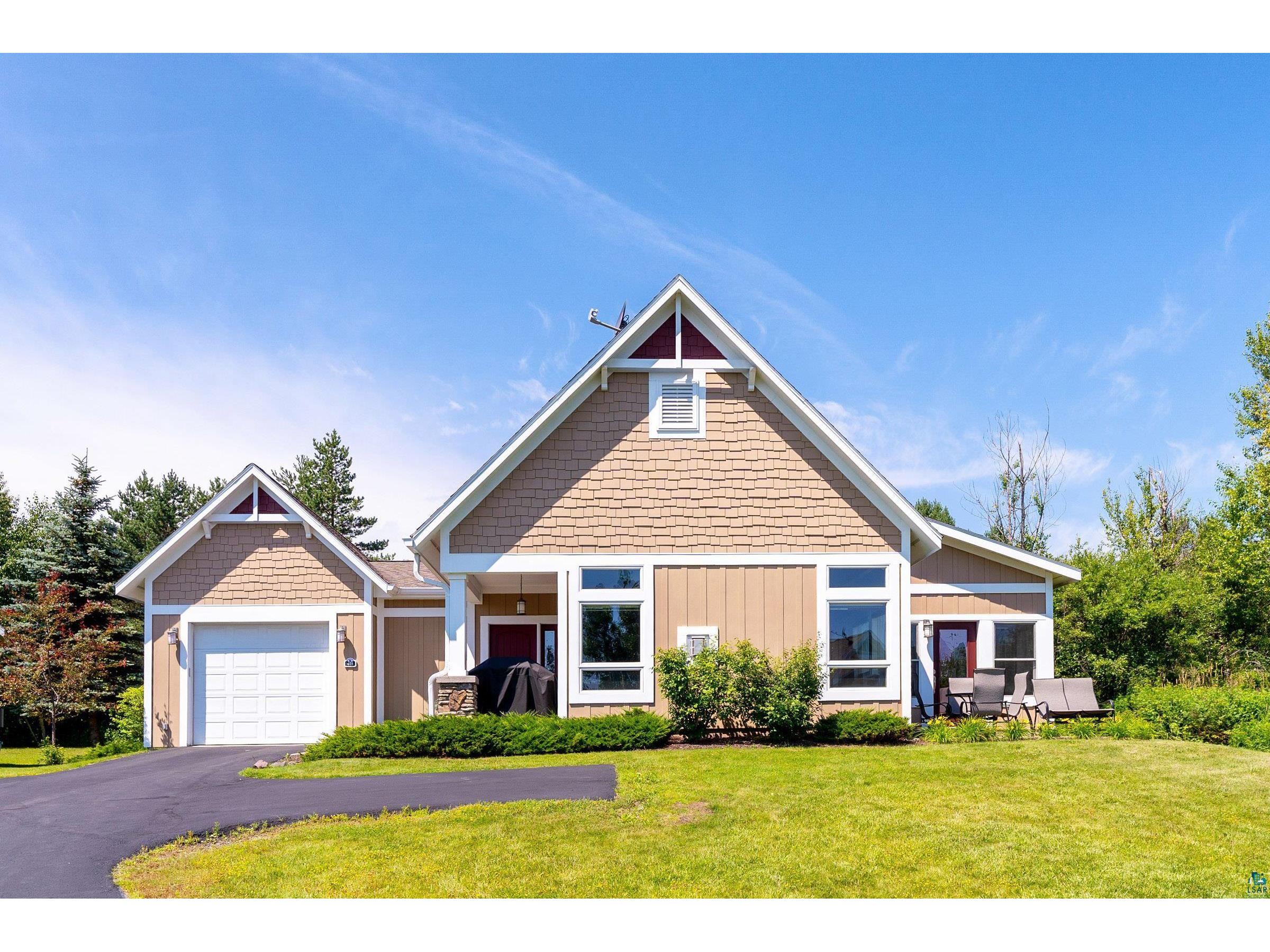 563 Larsmont Way, Two Harbors, MN, 55616 MLS 7328344 Edina Realty