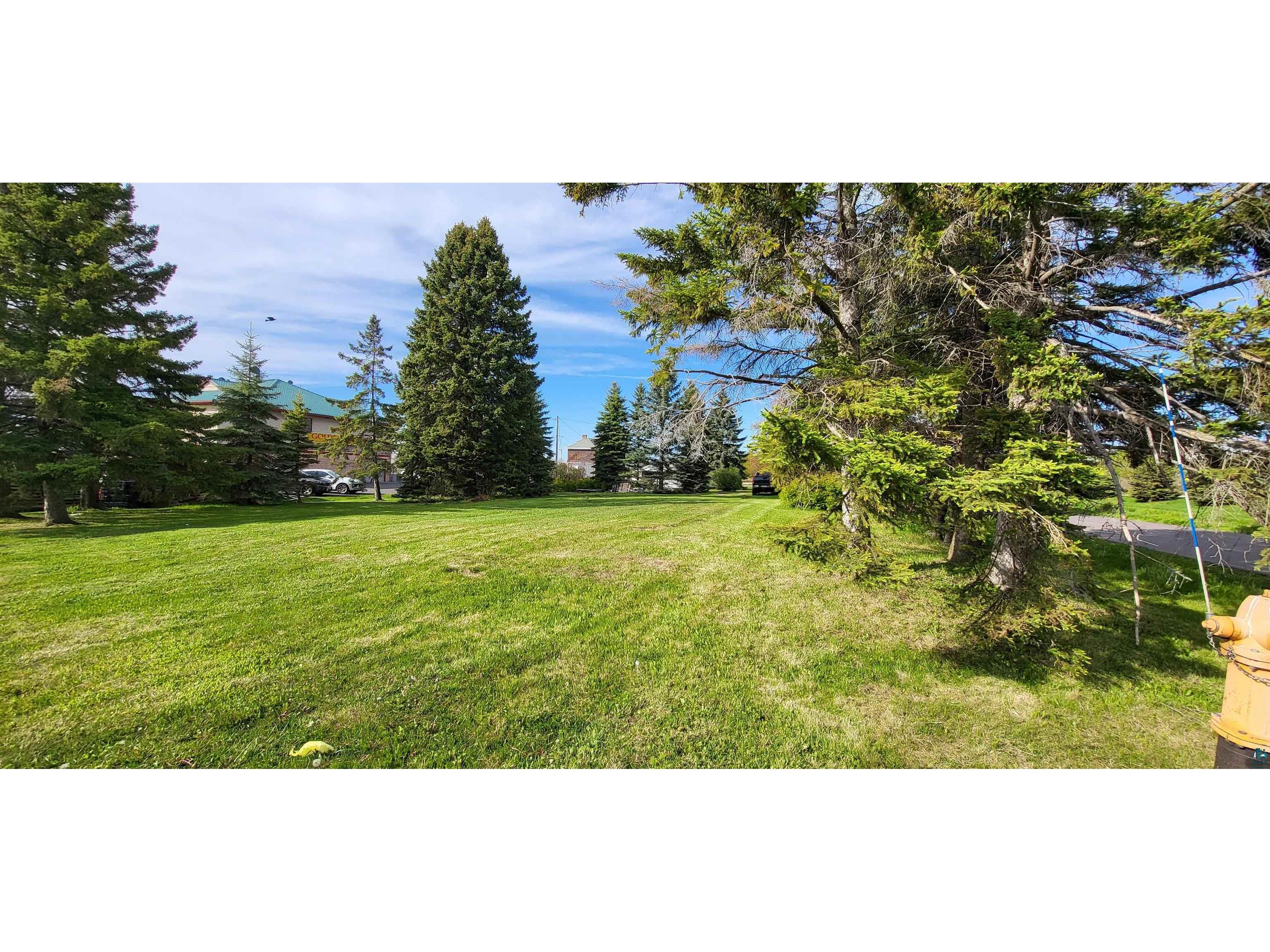 57 E 3rd St Superior WI 54880 6124965 image2