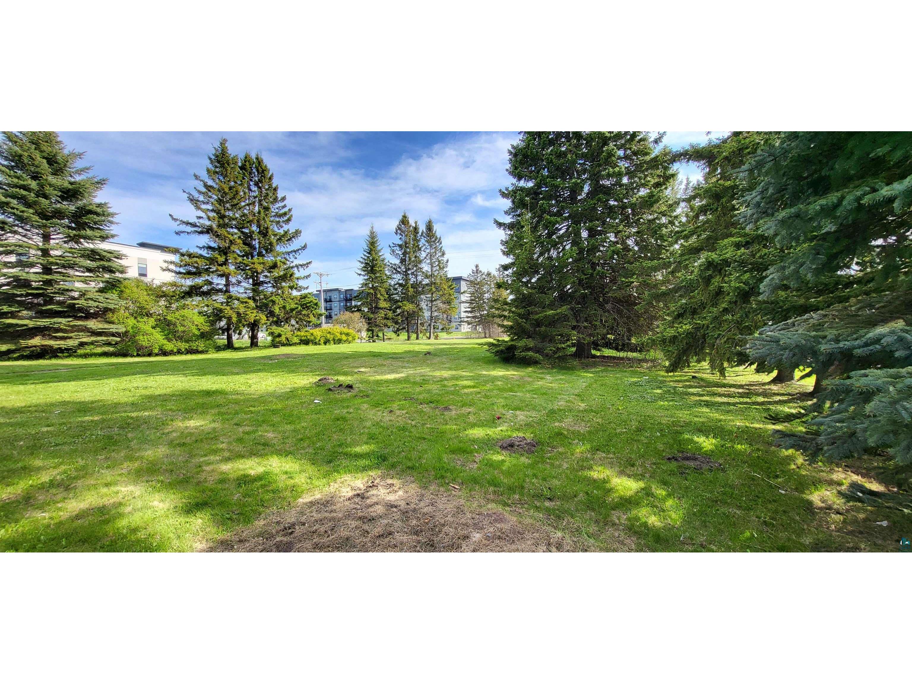 57 E 3rd St Superior WI 54880 6124965 image3