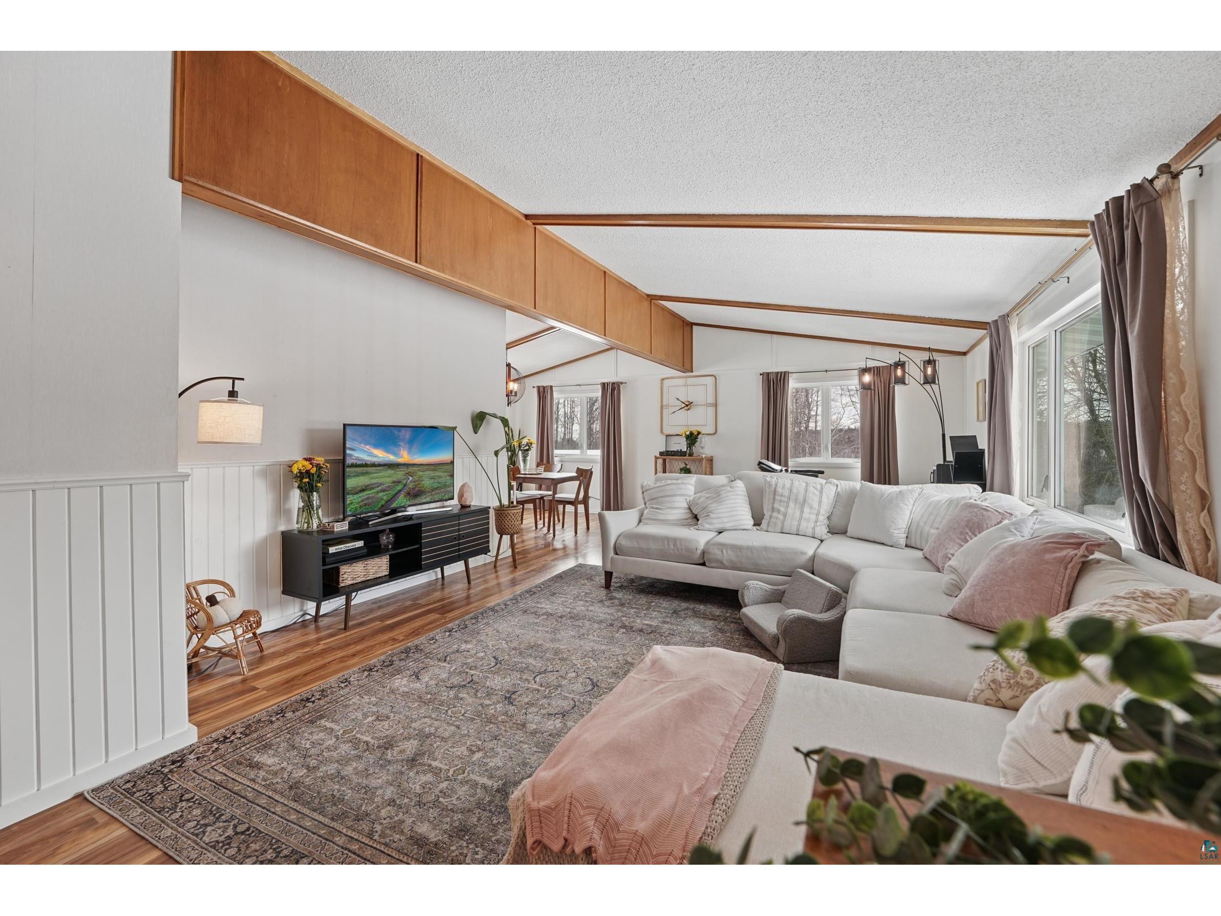 5702 Jean Duluth Rd Duluth MN 55803 6124402 image5