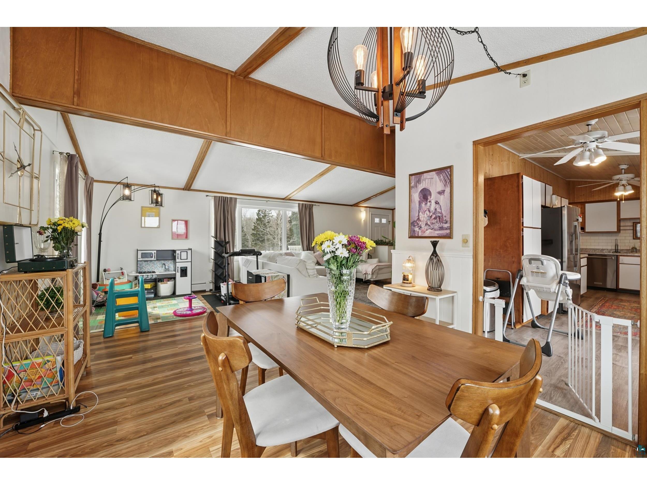 5702 Jean Duluth Rd Duluth MN 55803 6124402 image9