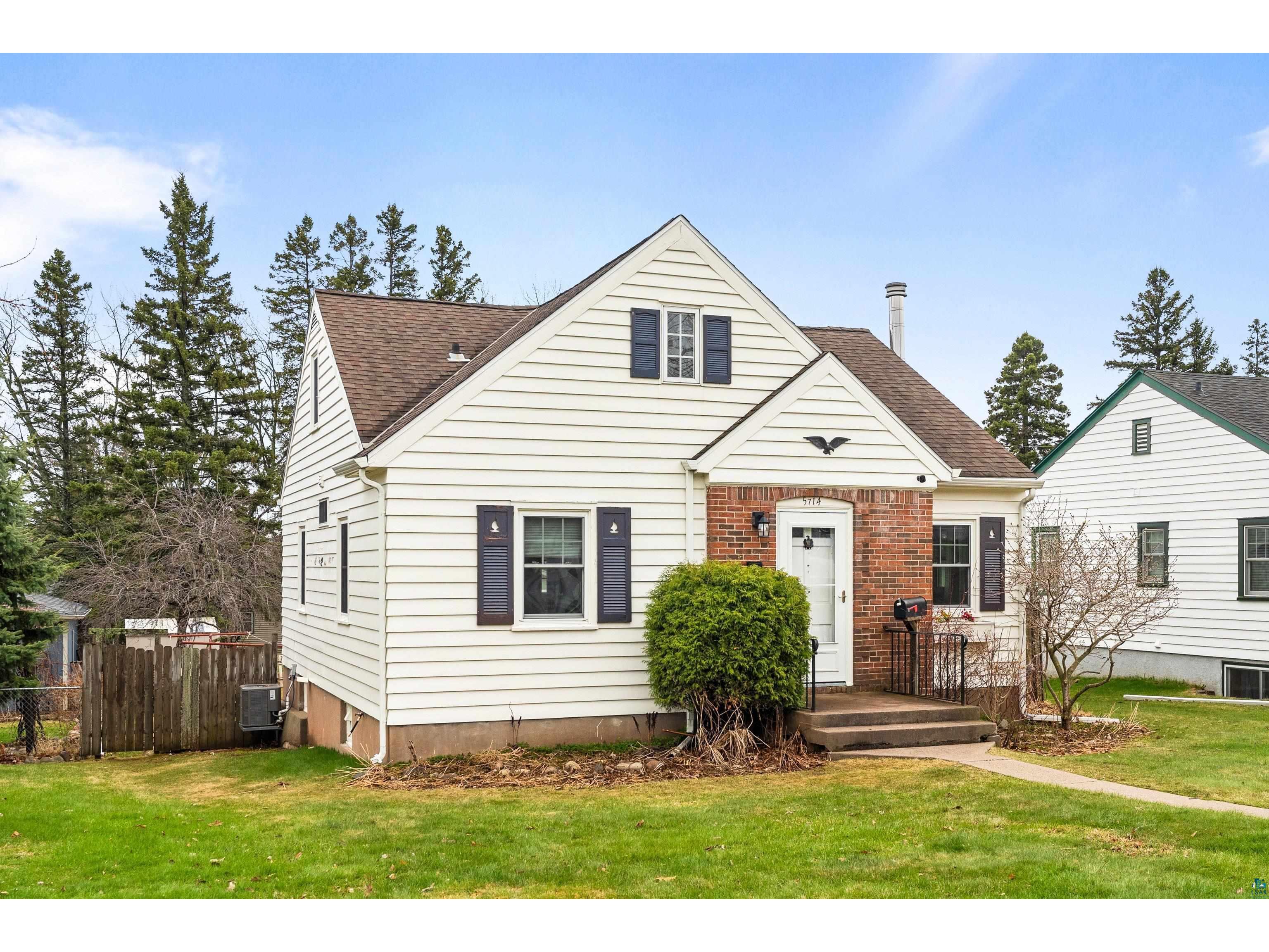 5714 Tioga St Duluth MN 55804 6119067 image1