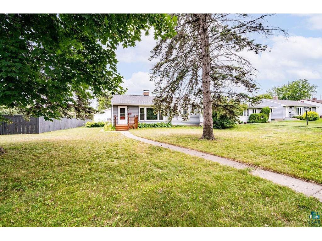 5720 Oneida St Duluth MN 55804 6110209 image1