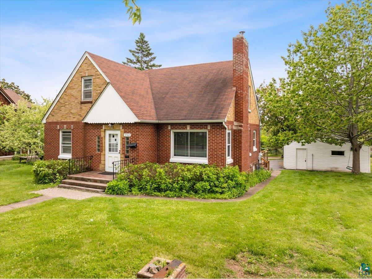 5722 E Superior St Duluth MN 55804 6117660 image1