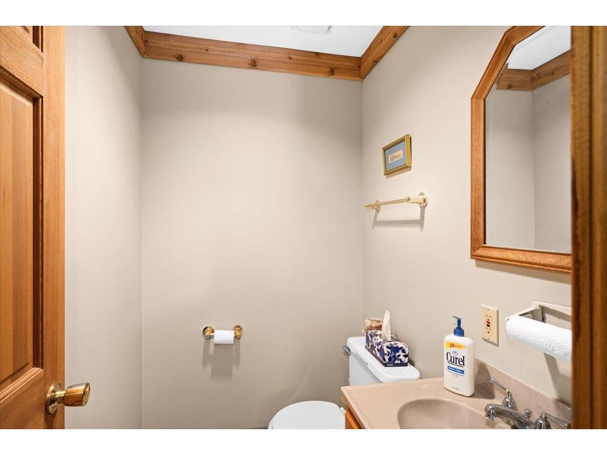 5722 Homestead Rd Duluth MN 55804 6119399 image15