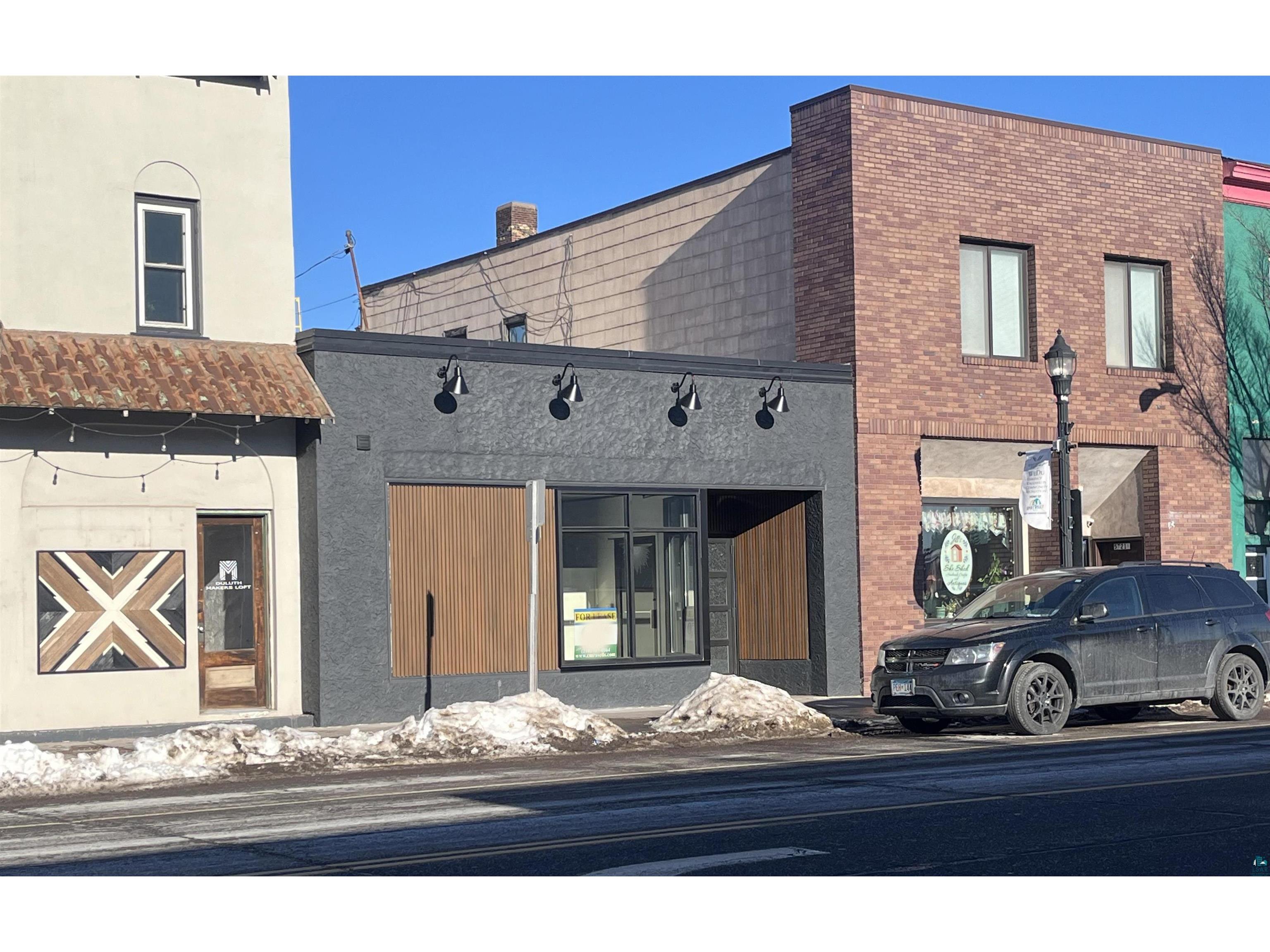5723 Grand Ave Duluth MN 55807 6123558 image1