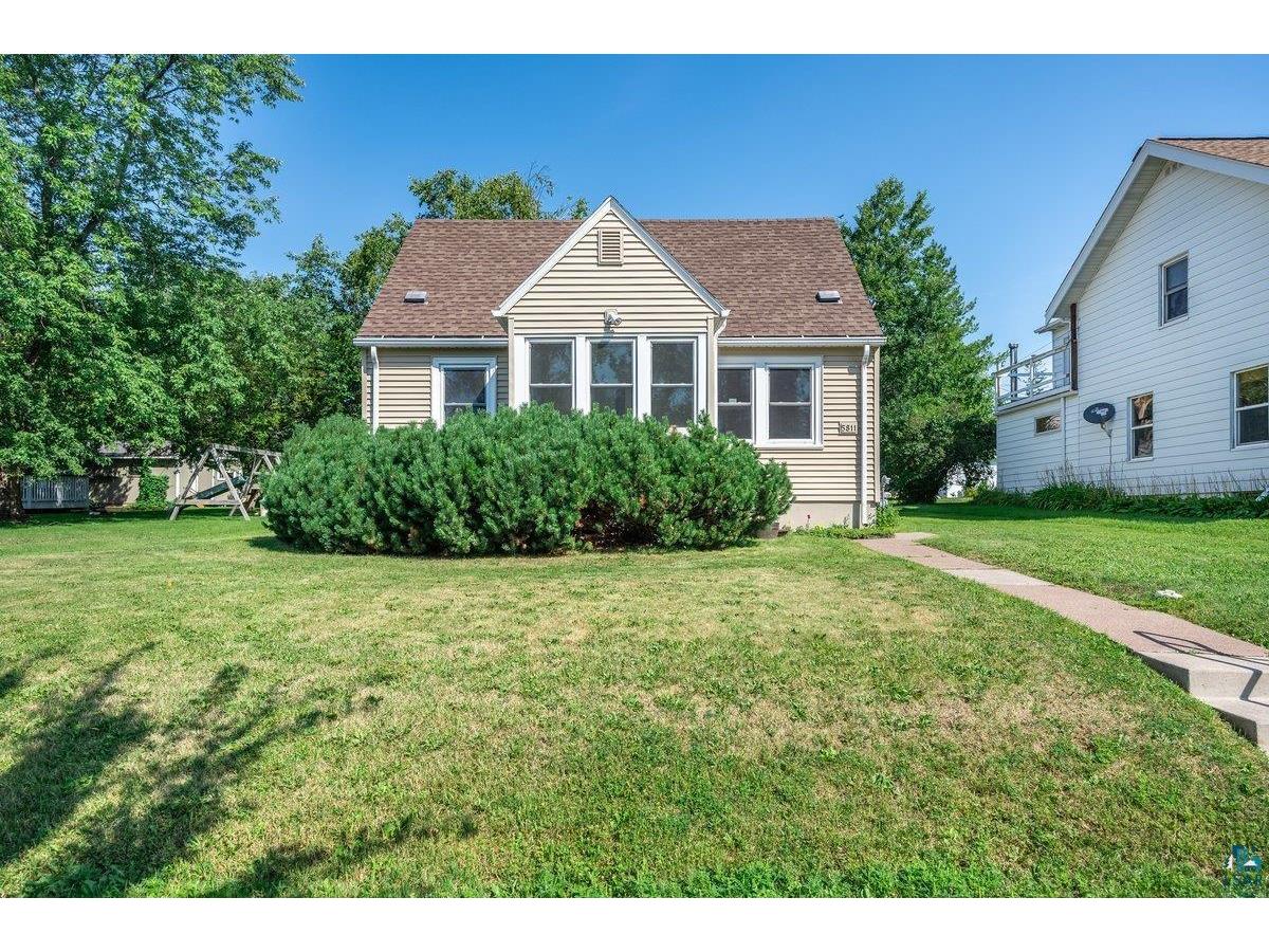 5811 Glenwood St, Duluth, MN 55804 MLS 6105547 Edina Realty