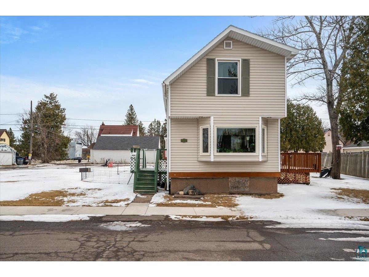 5818 Butler Ave Superior WI 54880 6118470 image1