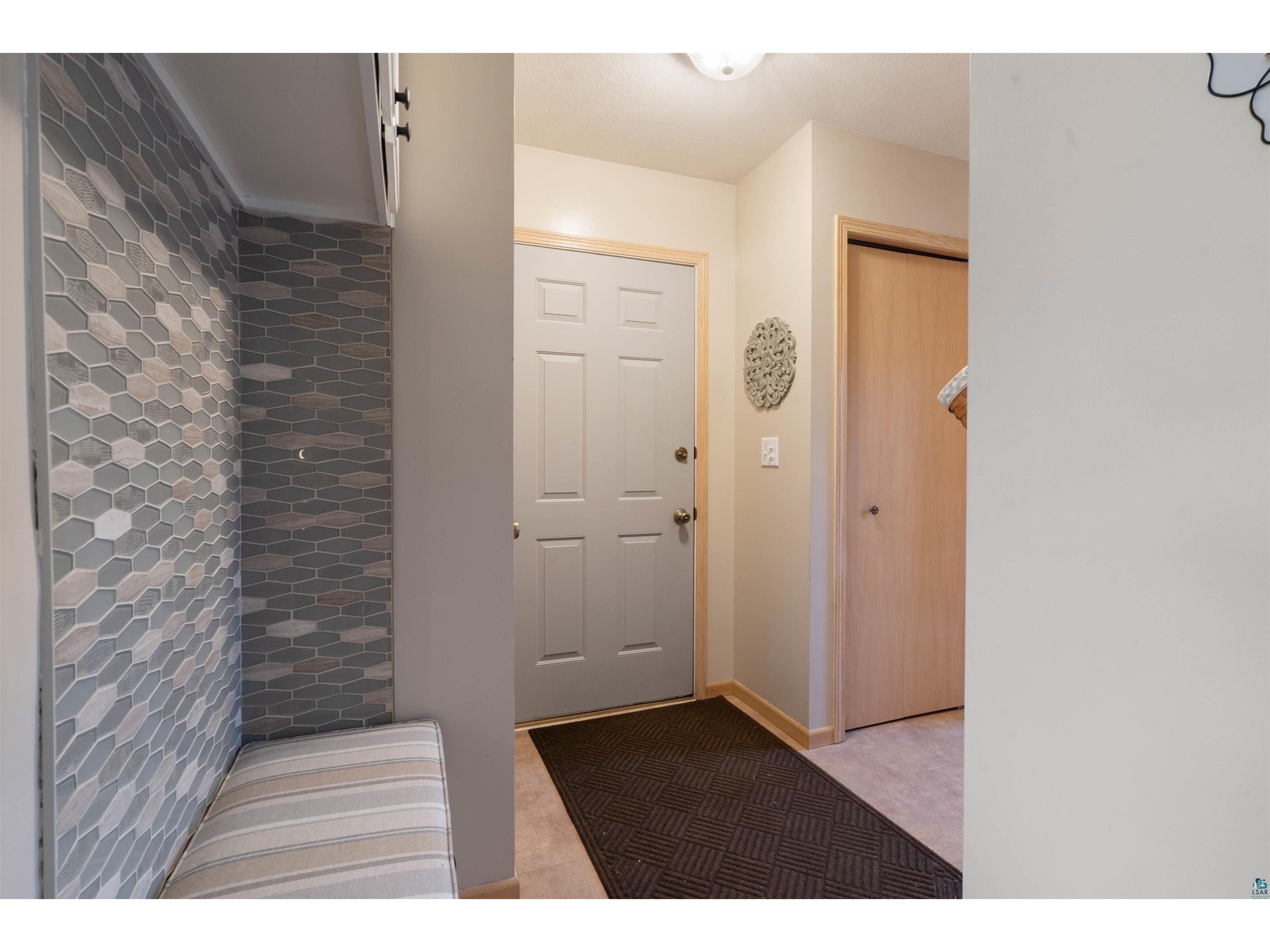 5827 Cedar Ave Superior WI 54880 6124554 image21