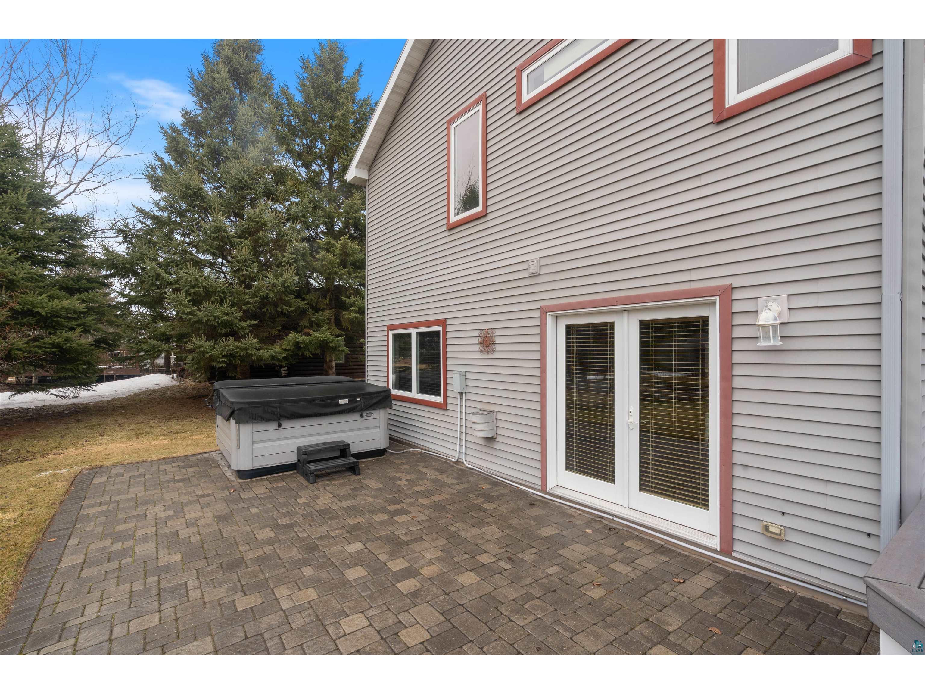 5827 Cedar Ave Superior WI 54880 6124554 image4