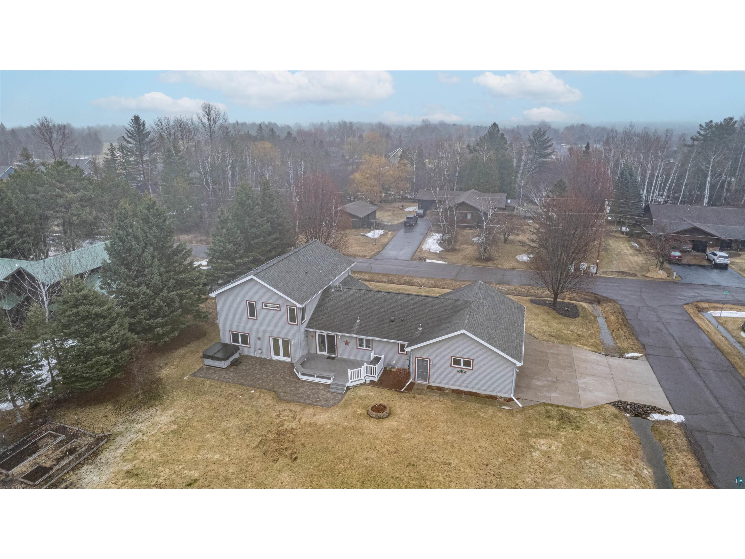 5827 Cedar Ave Superior WI 54880 6124554 image43