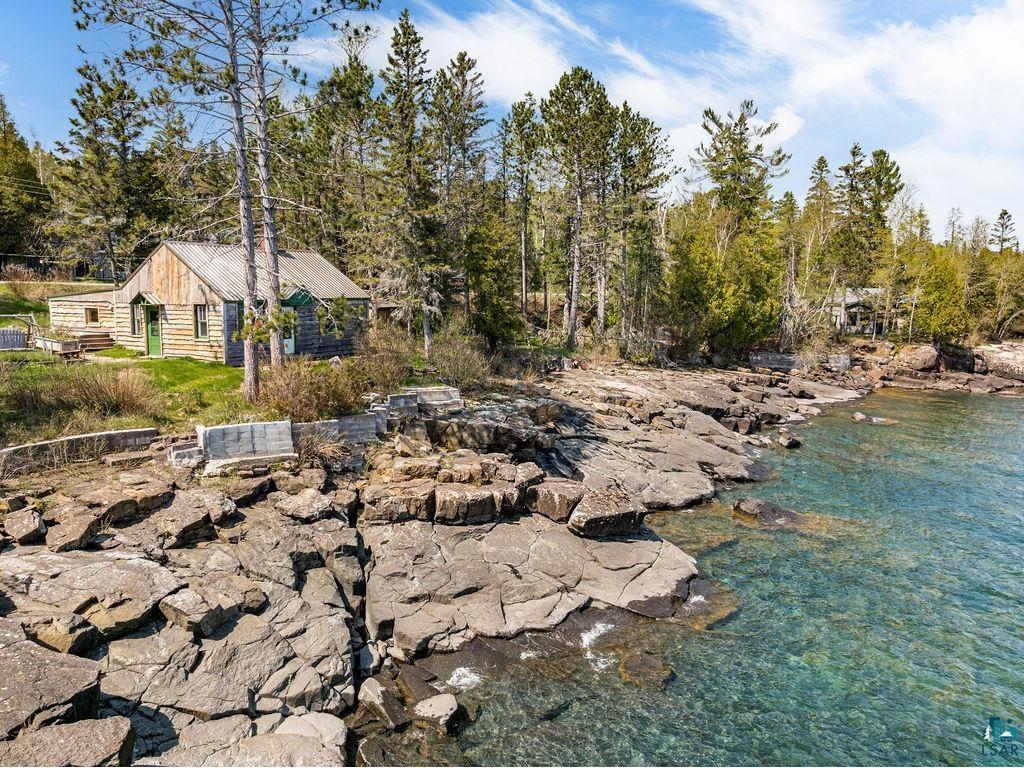 5868 North Shore Dr Duluth MN 55804 - Lake Superior 6113740 image1