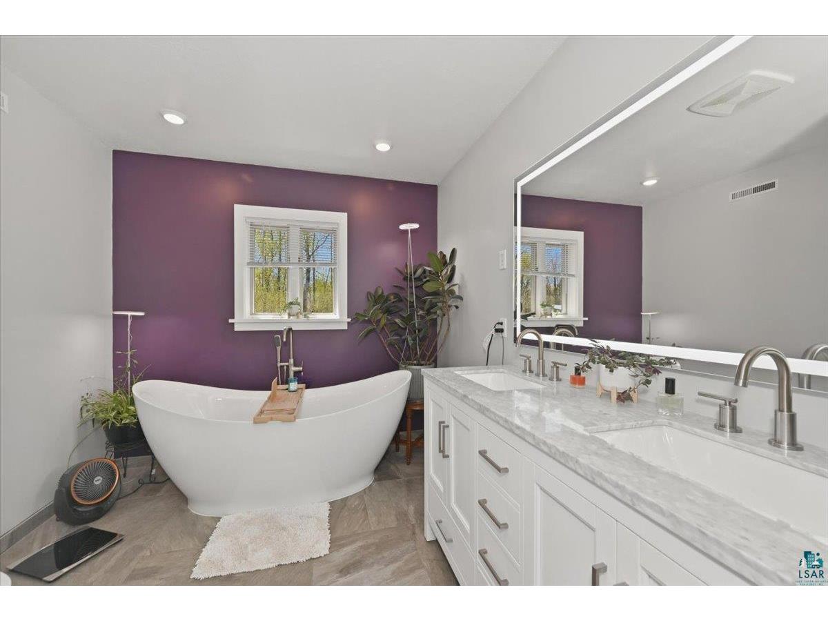 5887 W Marigold Ln Esko MN 55733 6125476 image15