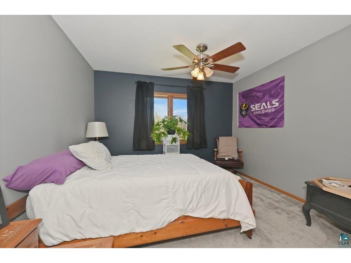 5887 W Marigold Ln Esko MN 55733 6125476 image17