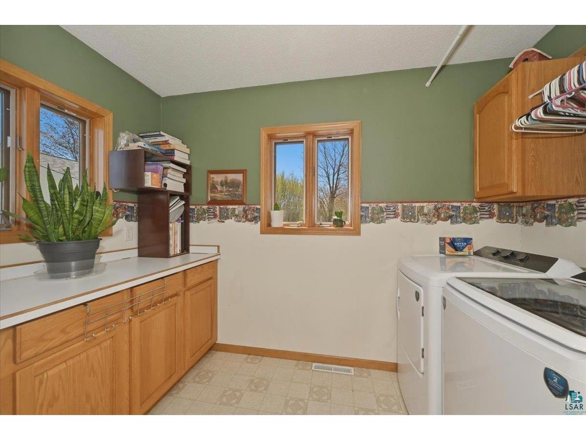 5887 W Marigold Ln Esko MN 55733 6125476 image20
