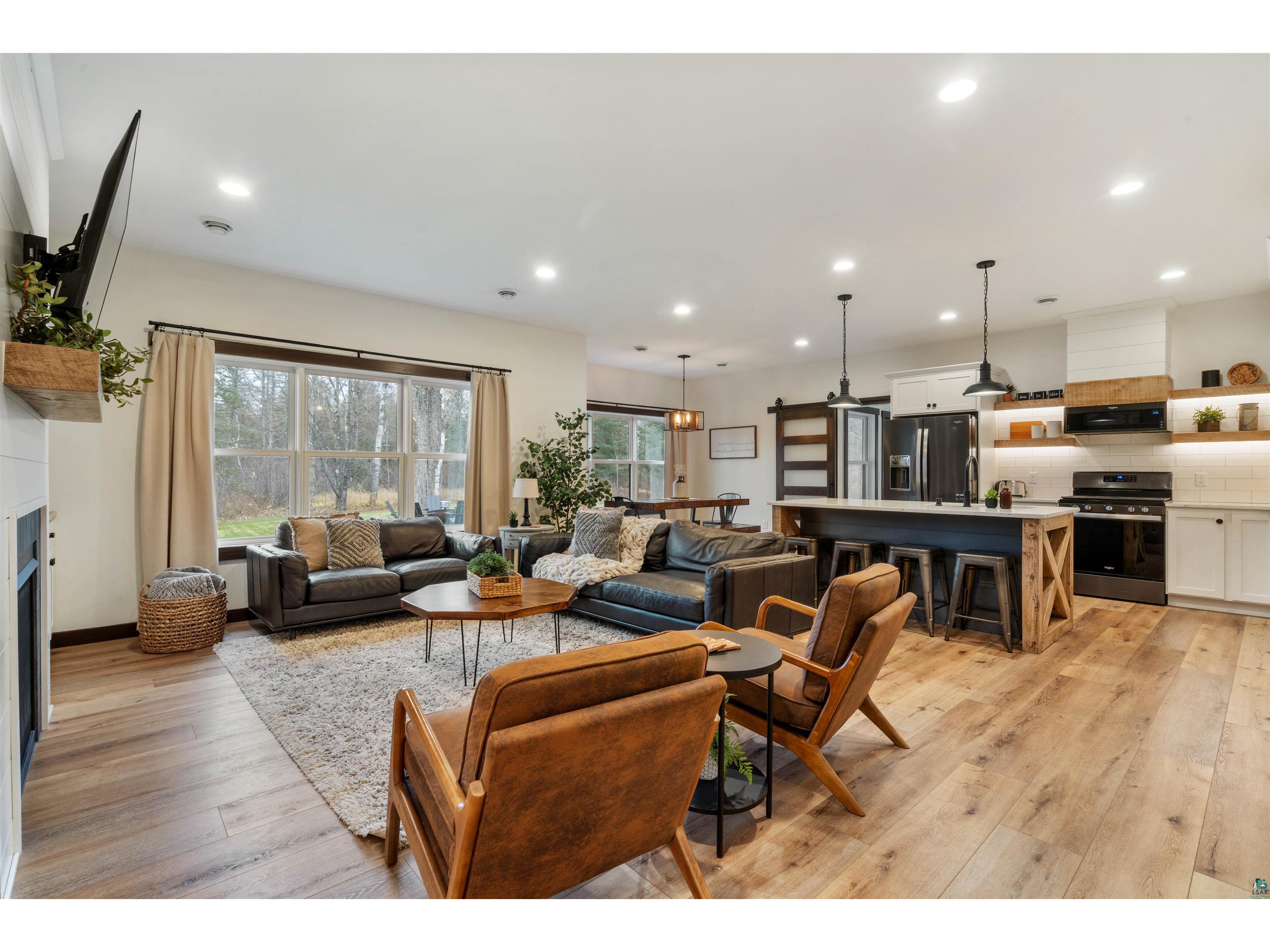 59 E Riverside Rd Esko MN 55733 6124350 image11
