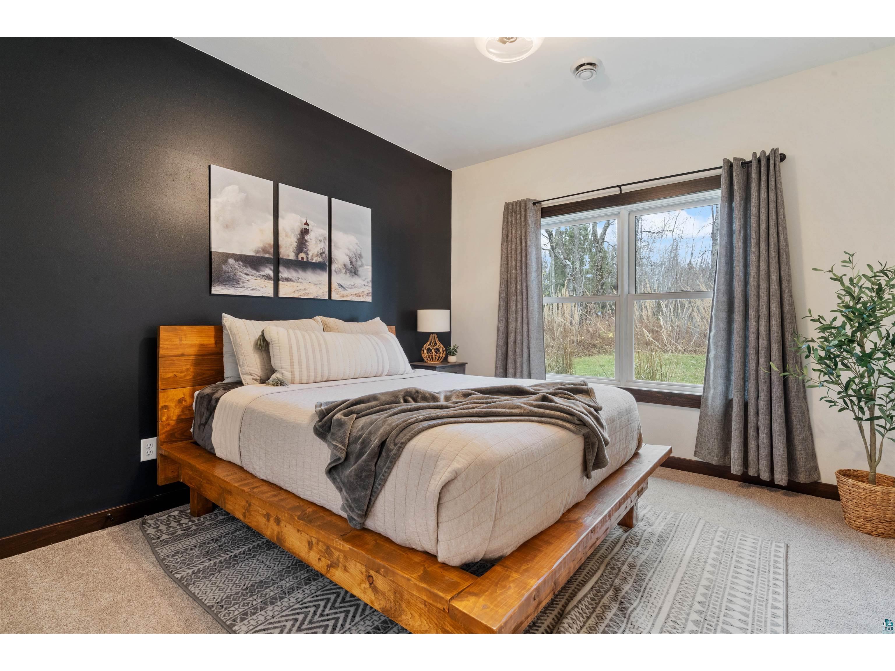 59 E Riverside Rd Esko MN 55733 6124350 image18