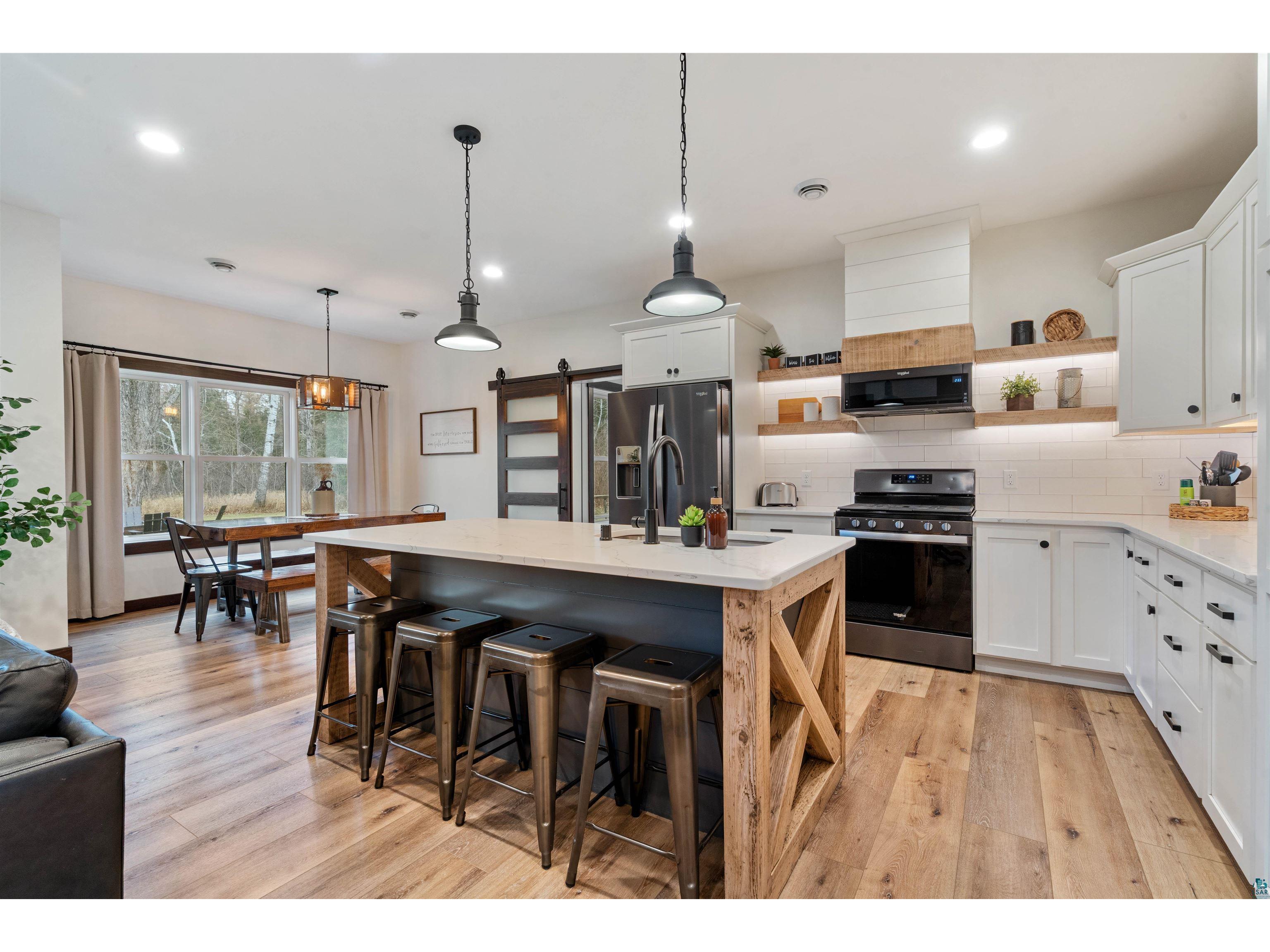 59 E Riverside Rd Esko MN 55733 6124350 image6