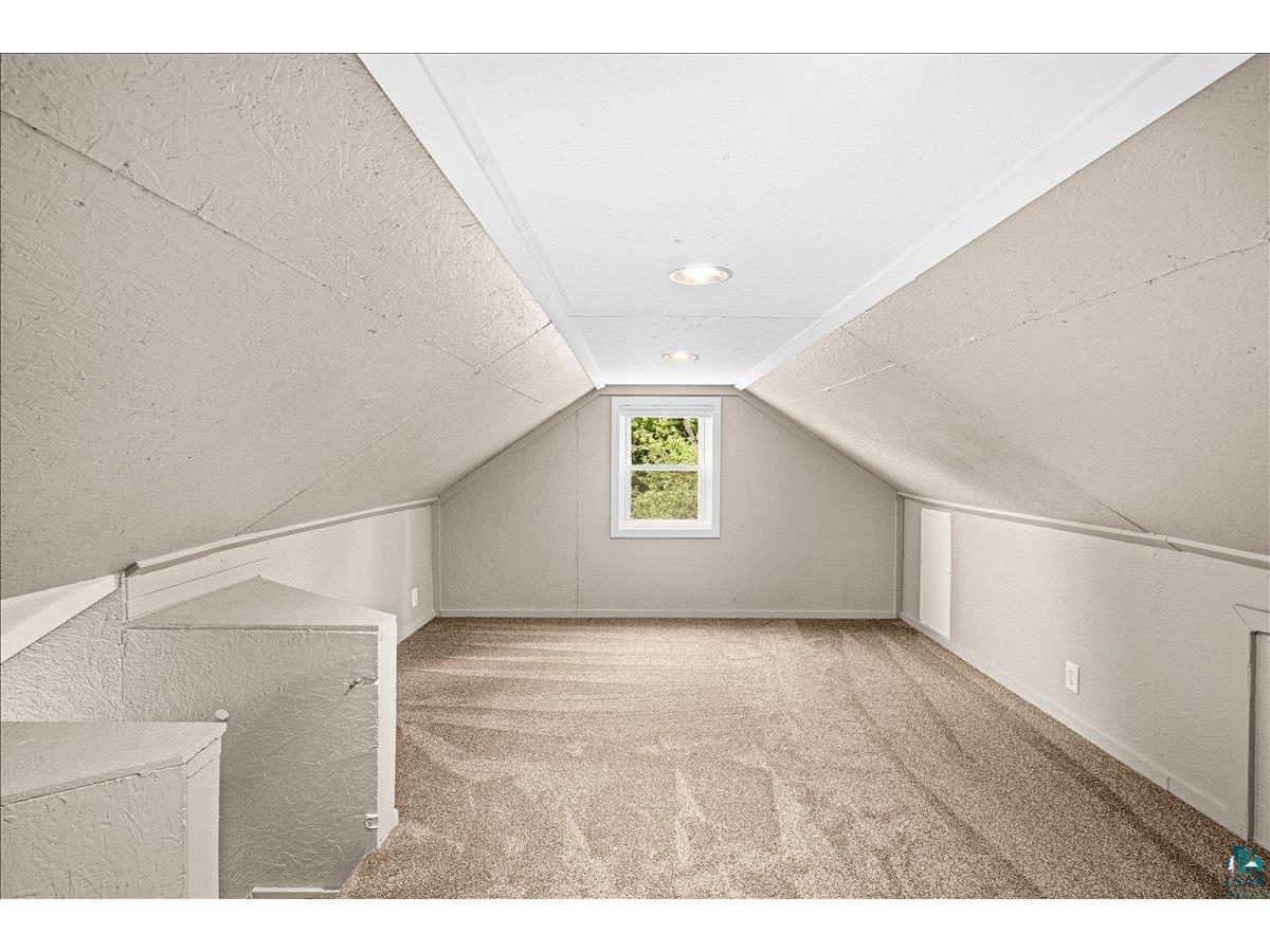5909 North Shore Dr Duluth MN 55804 6126353 image19