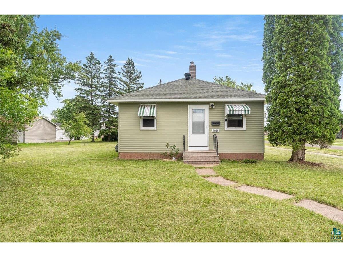5928 Oakes Ave Superior WI 54880 6109420 image1