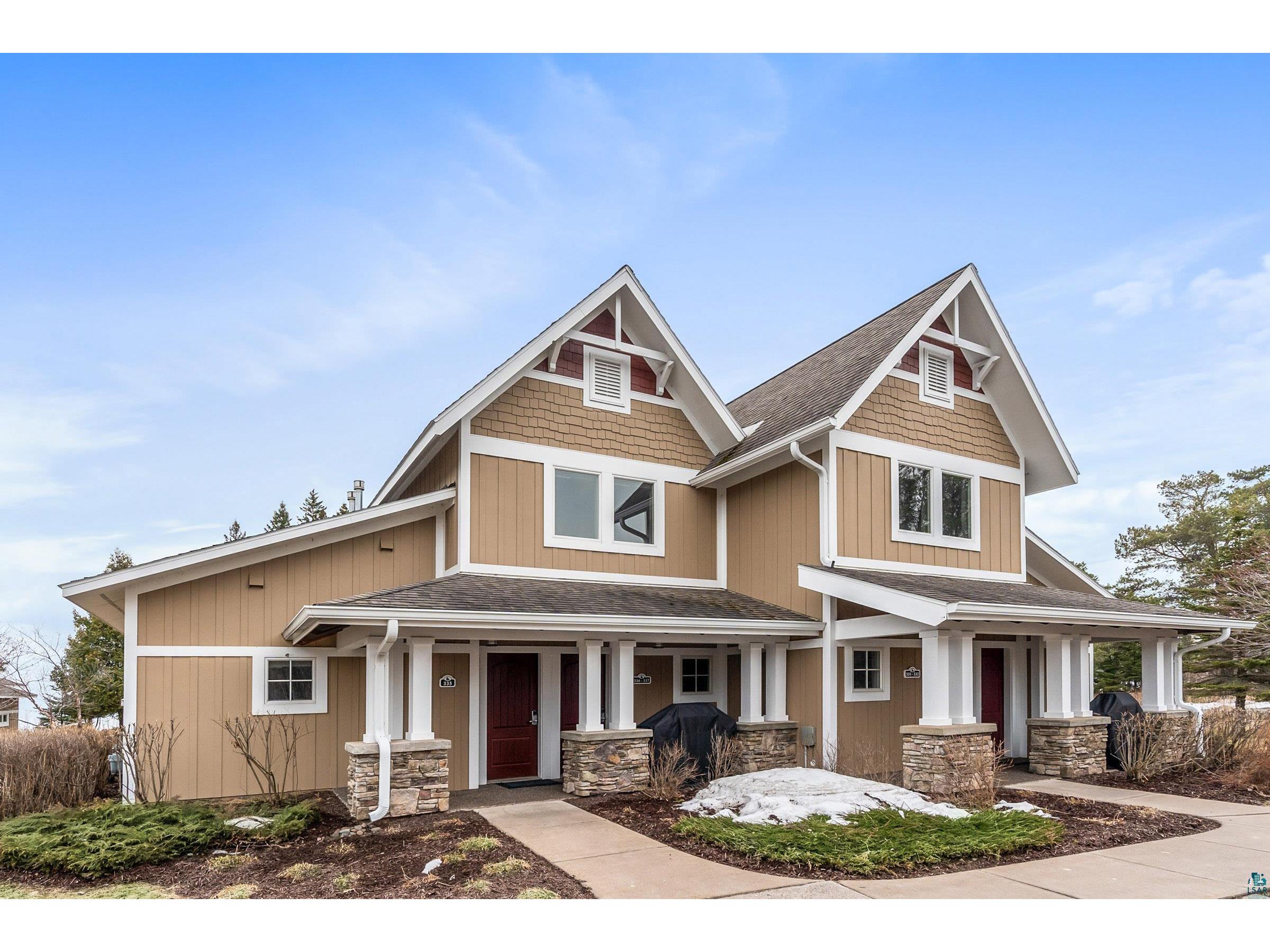 596 Larsmont Way Two Harbors MN 55616 - Lake Superior 6116312 image1