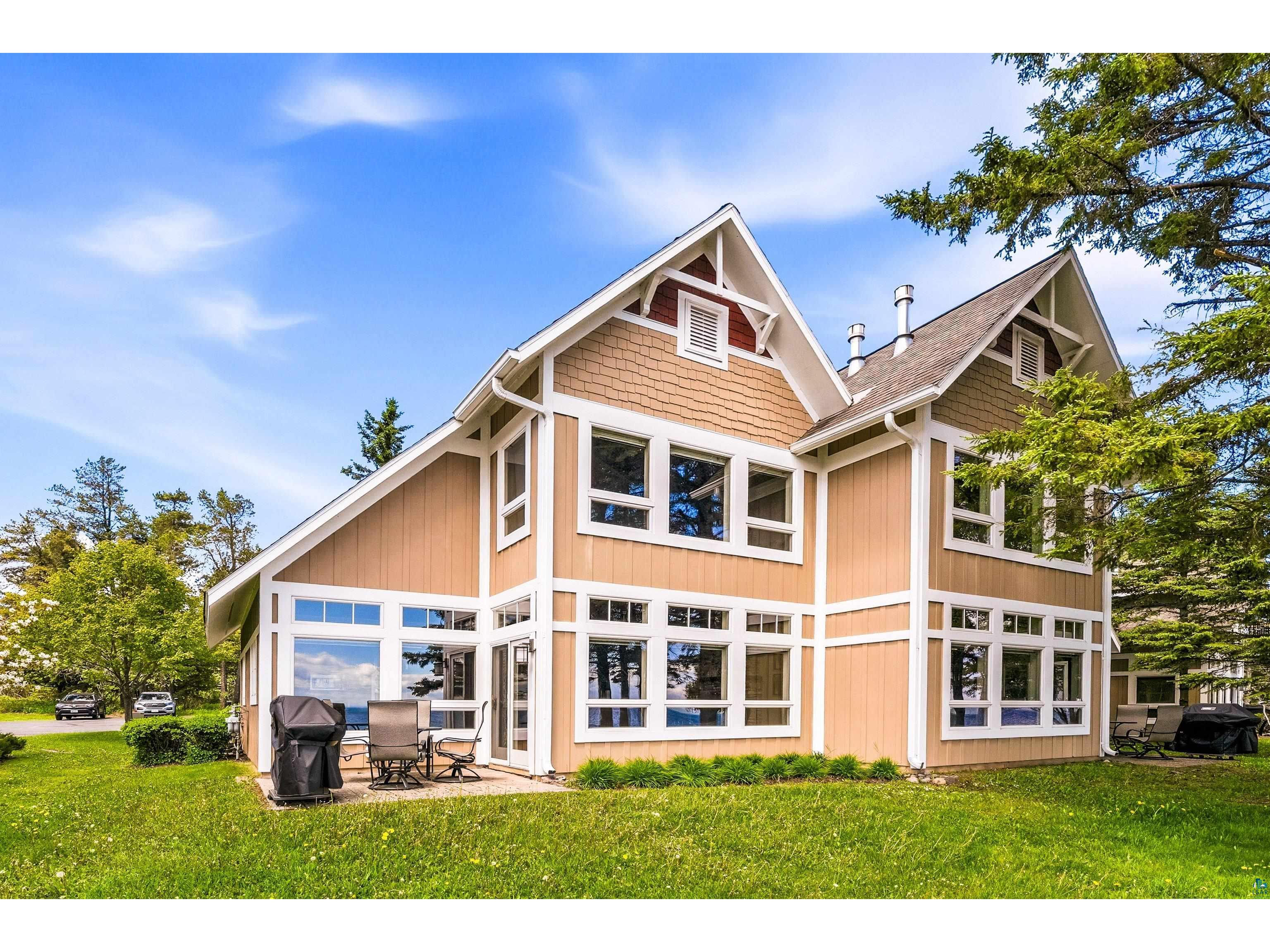 596 Larsmont Way Two Harbors MN 55616 - Lake Superior 6126068 image1