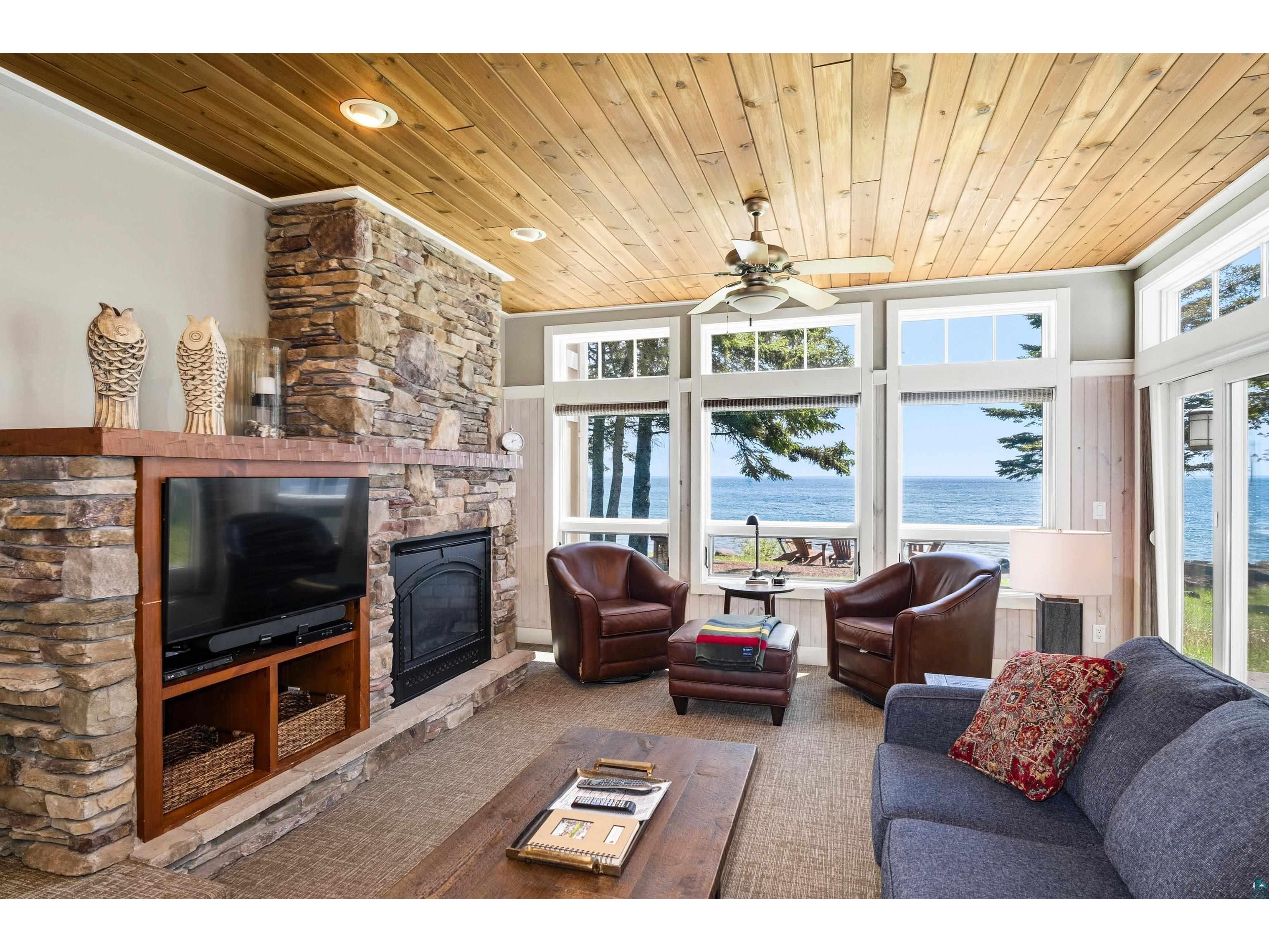 596 Larsmont Way Two Harbors MN 55616 - Lake Superior 6126068 image46