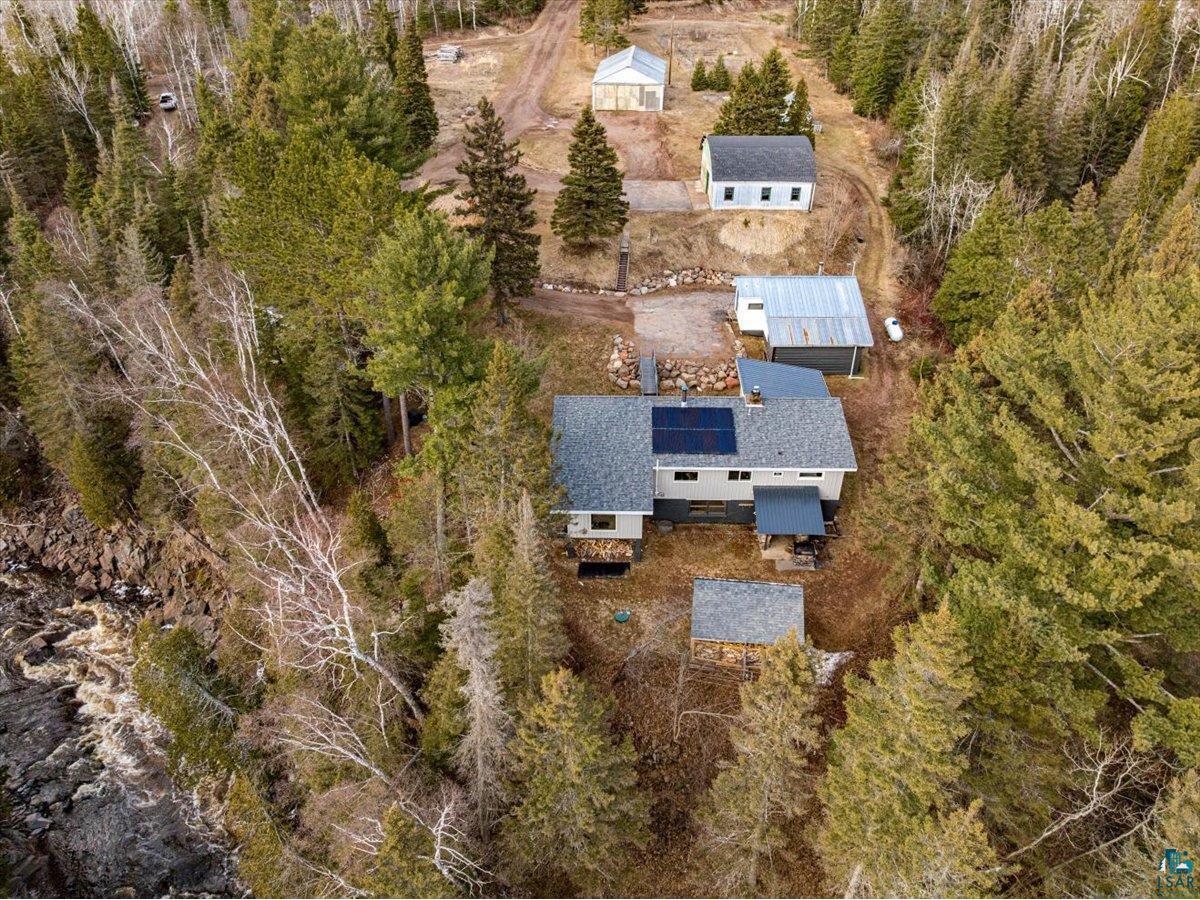 5987 Highway 1 Silver Bay MN 55614 - Baptism River 6118939 image1