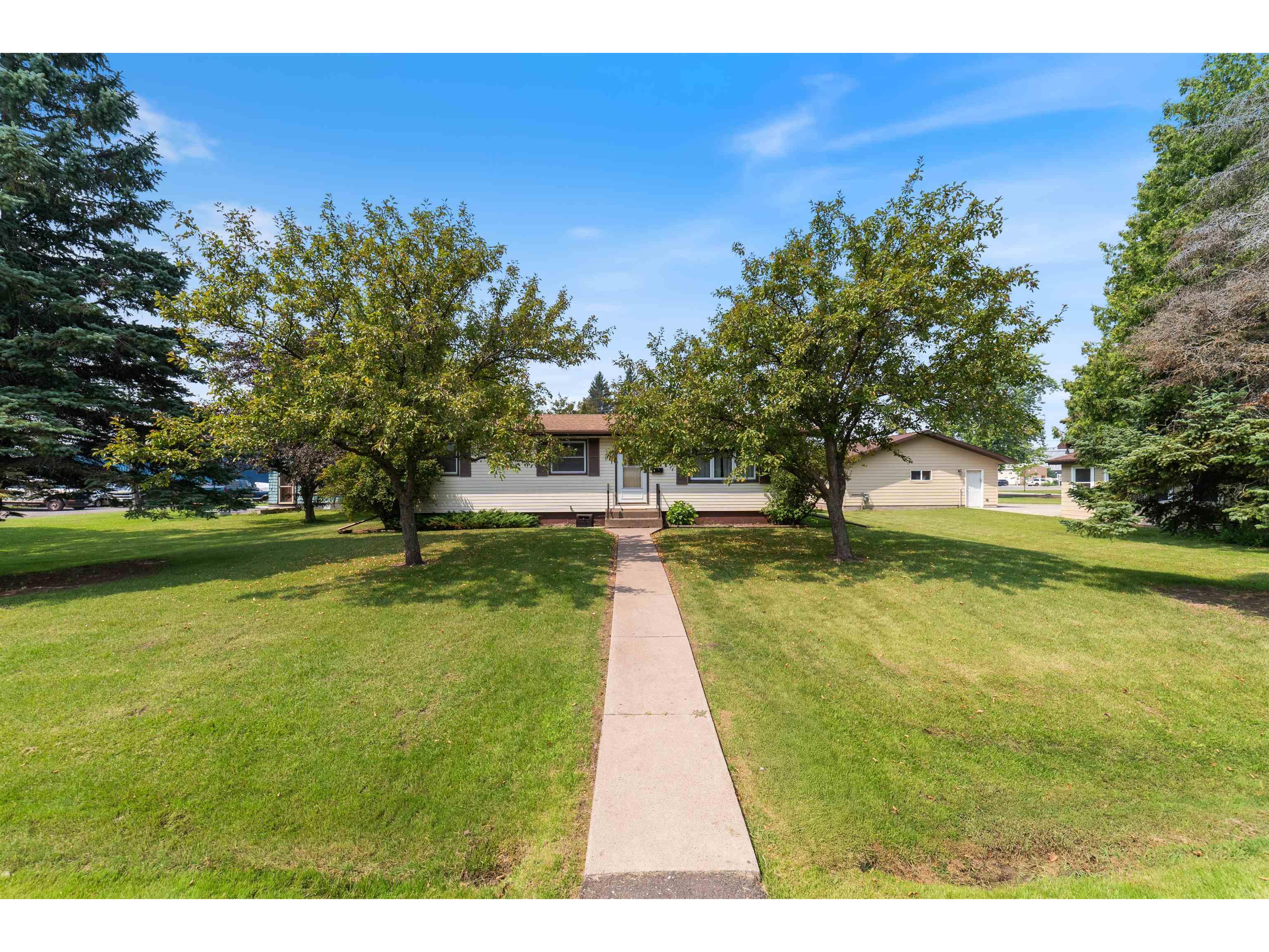 6009 Ogden Ave Superior WI 54880 6121103 image1