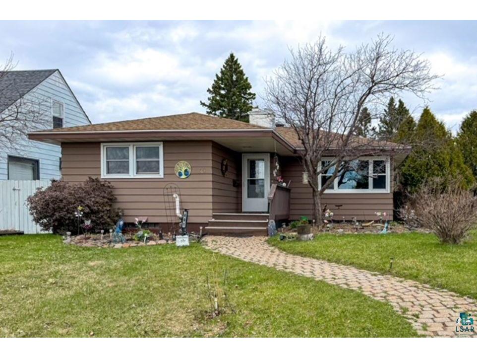 601 12th Ave Two Harbors MN 55616 6123471 image1