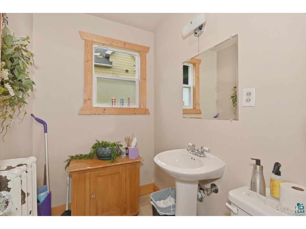 601 Belknap St Superior WI 54880 6126089 image9