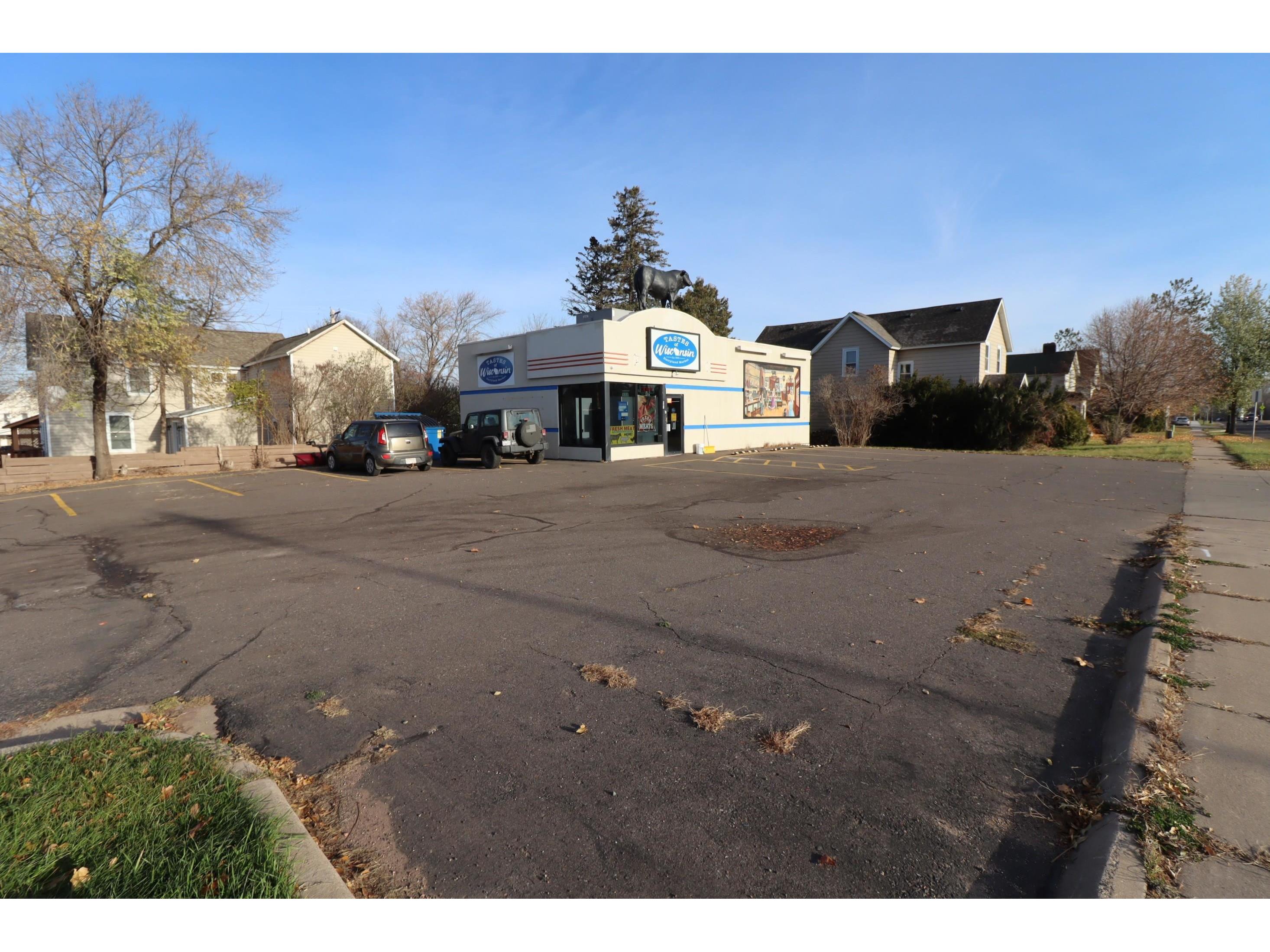 601 Lake Shore Dr E Ashland WI 54806 6122921 image22