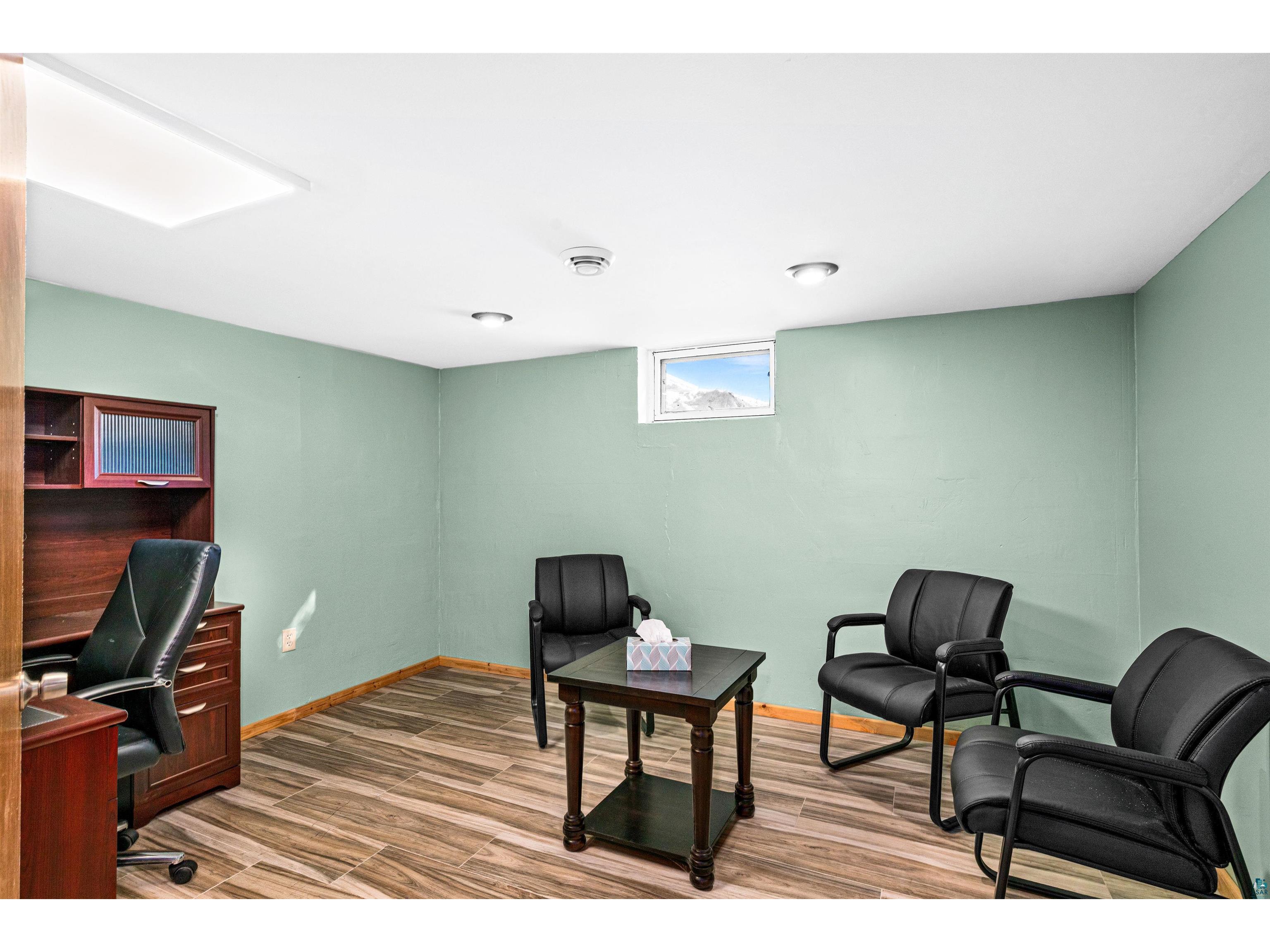 6015 E Superior St Duluth MN 55804 6123860 image23