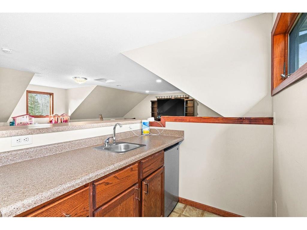 6048 Lakewood Rd Duluth MN 55804 - French River 6122718 image40