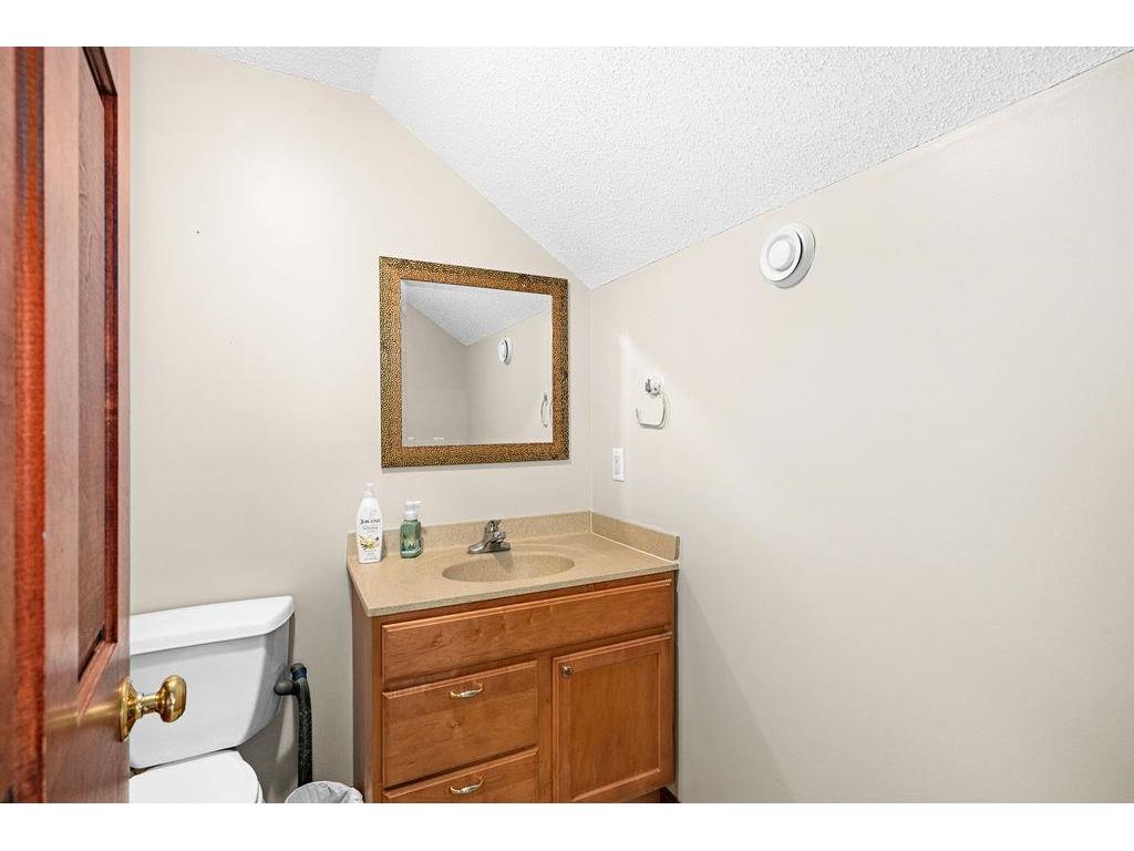 6048 Lakewood Rd Duluth MN 55804 - French River 6122718 image41