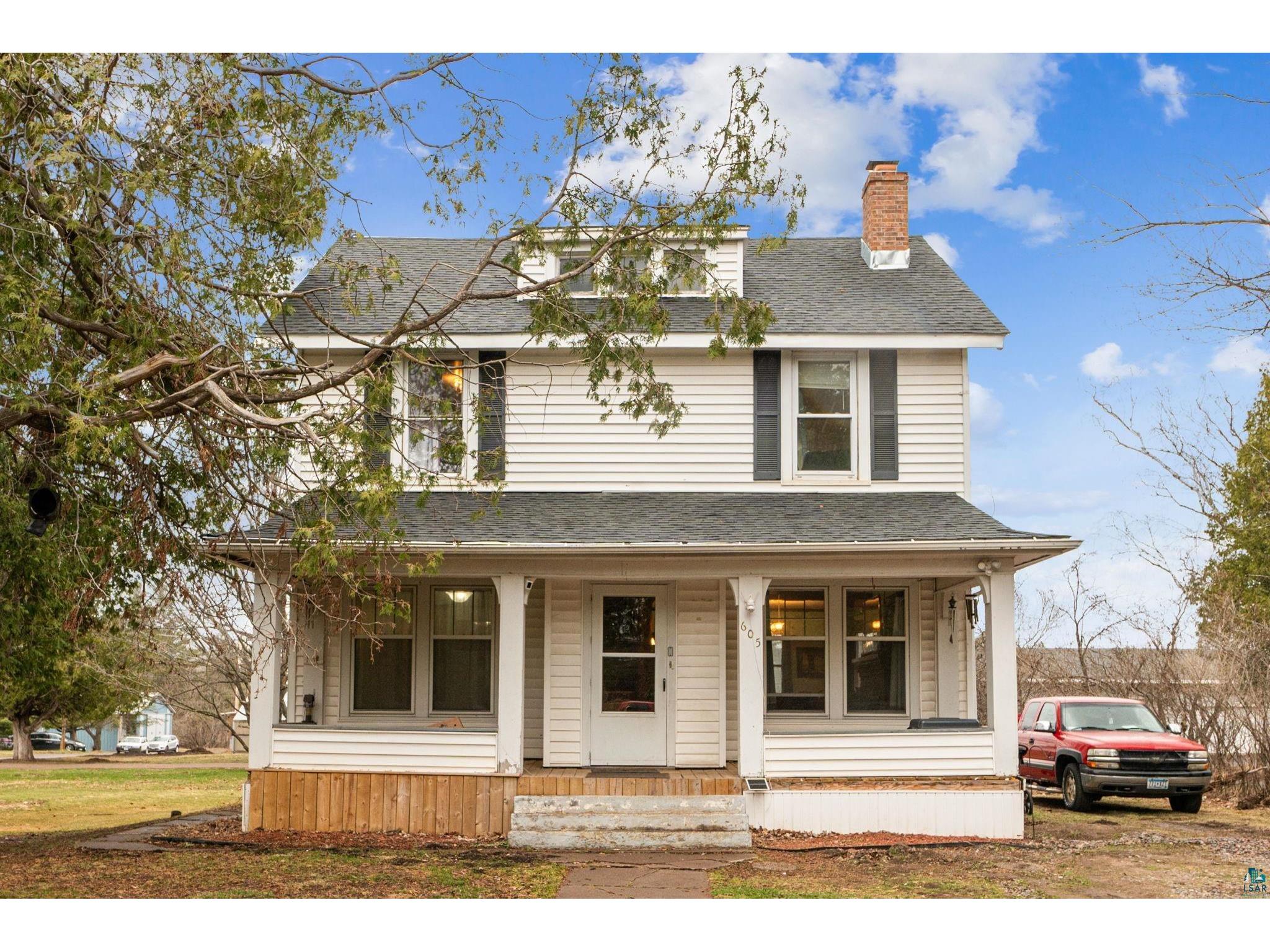 605 Chestnut Ave Carlton MN 55718 6113218 image1