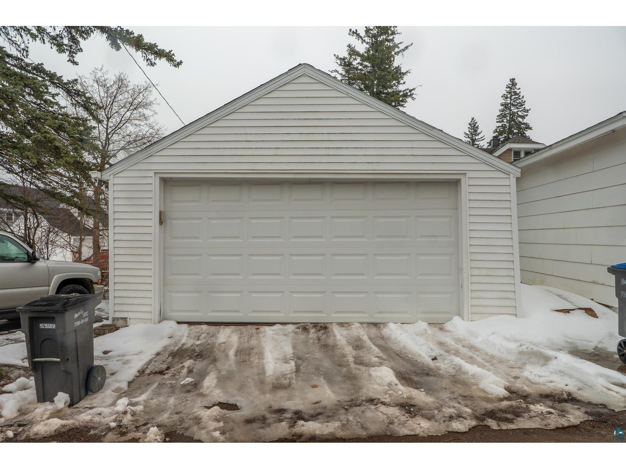 605 E 10th St Duluth MN 55805 6124400 image21