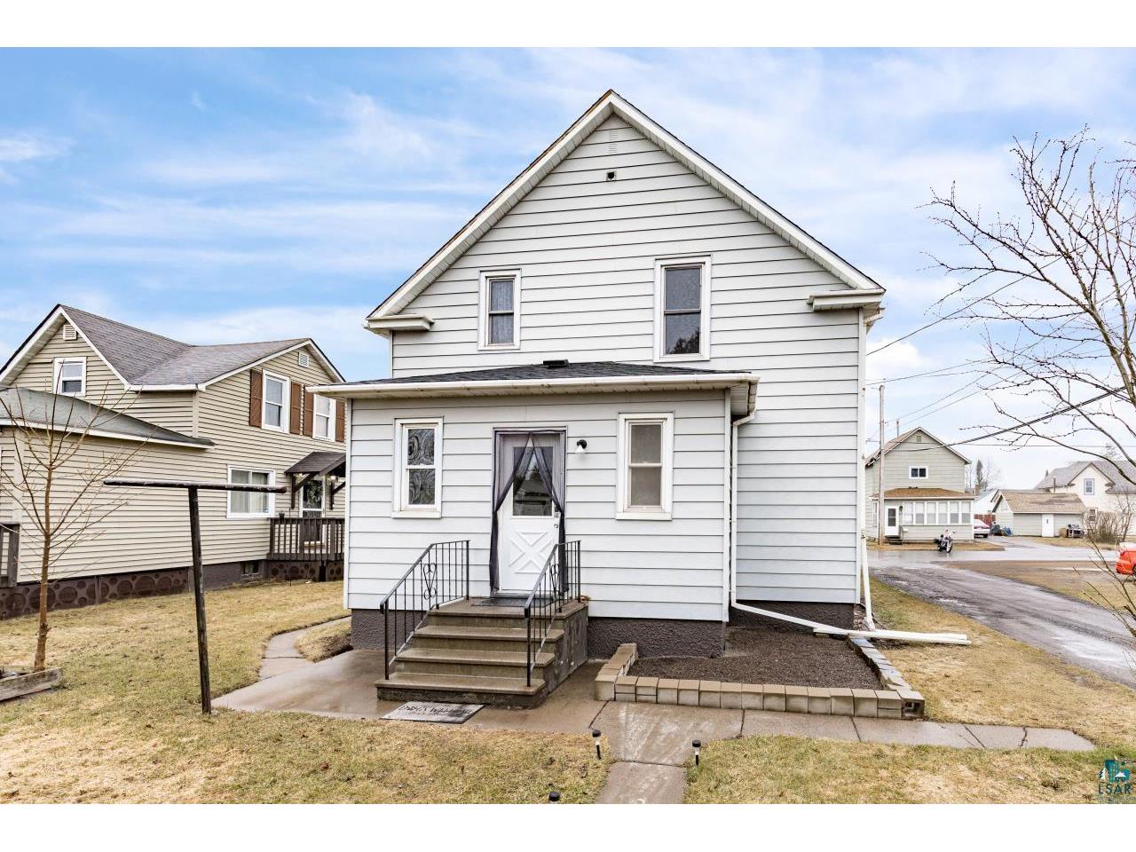607 3rd Ave E Superior WI 54880 6124520 image32