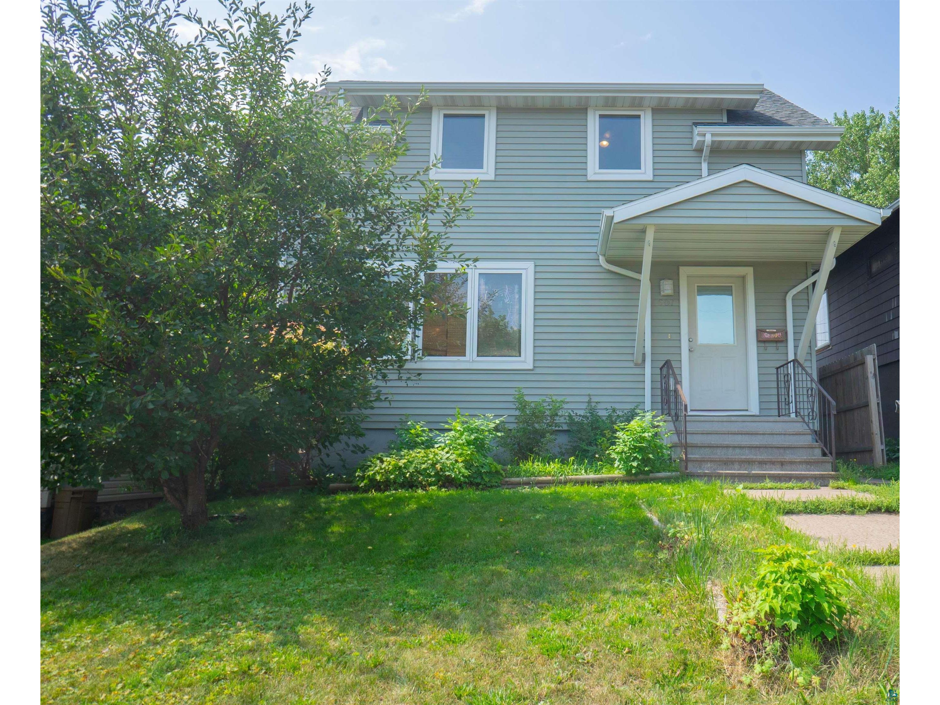 607 N 27th Ave W Duluth MN 55806 6110379 image1