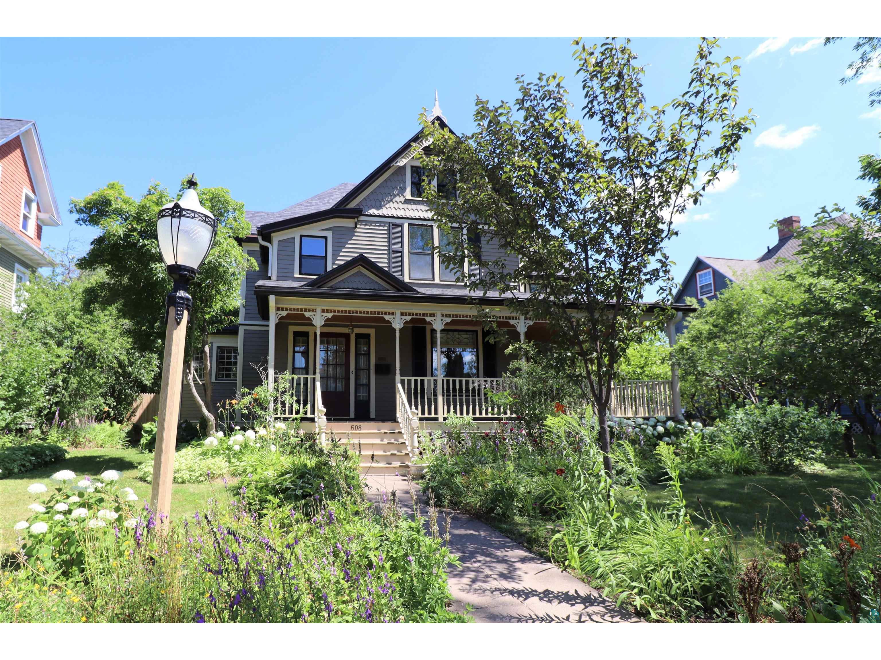 608 Chapple Ave Ashland WI 54806 6105369 image1