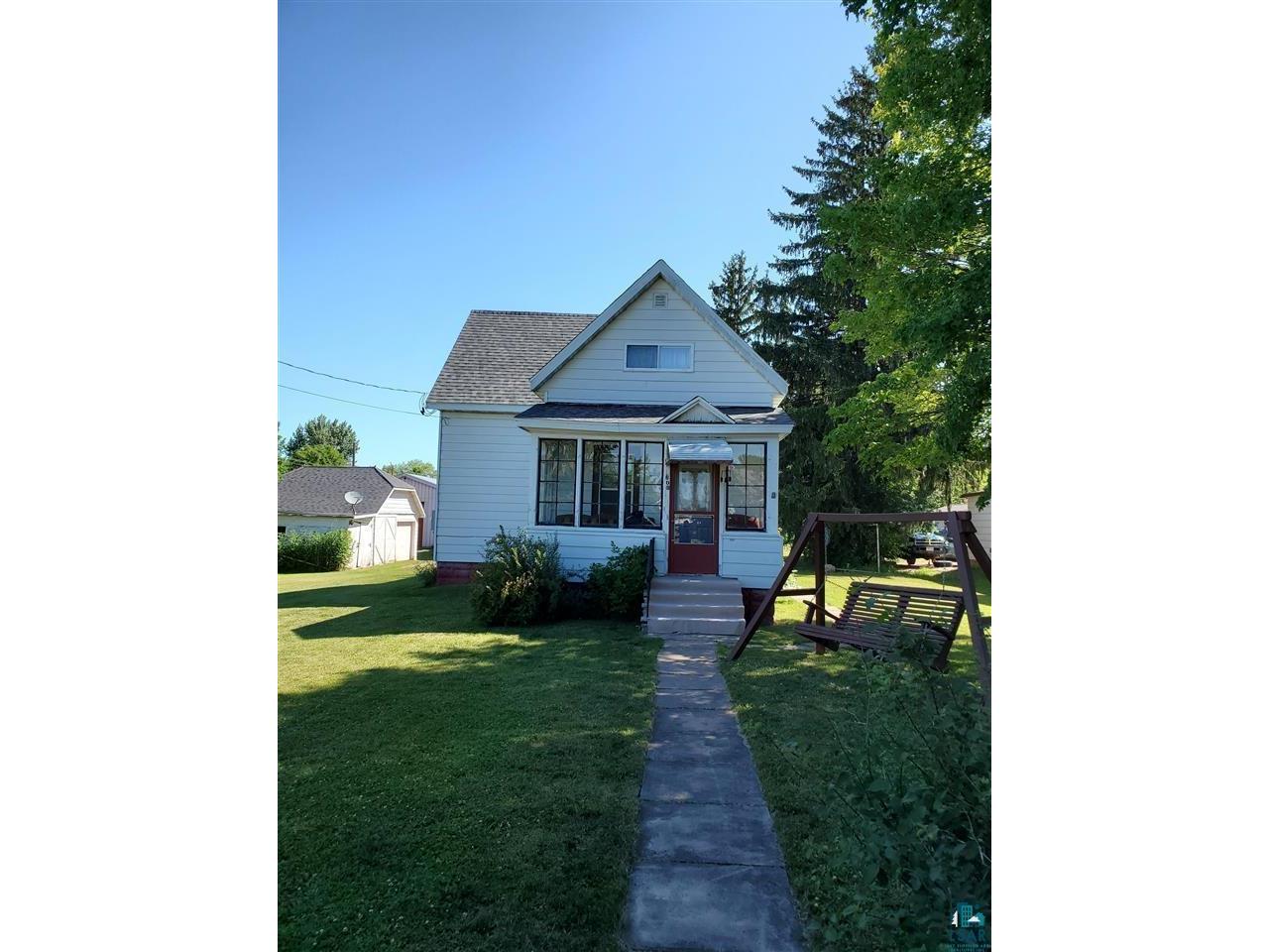 608 W 15th Ave W Ashland WI 54806 6107347 image1