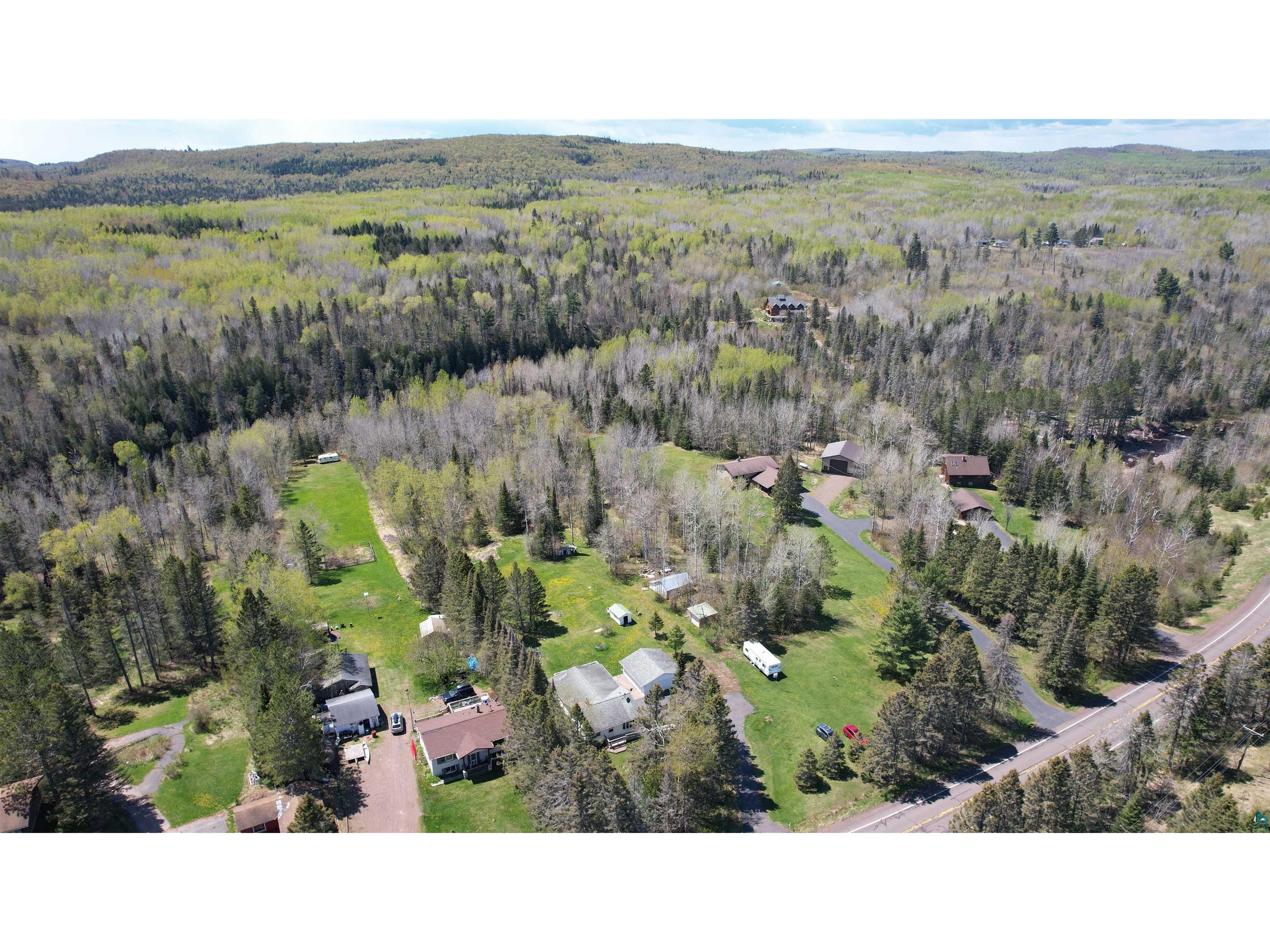 6085 Highway 1 Silver Bay MN 55614 - Baptism River 6125366 image10